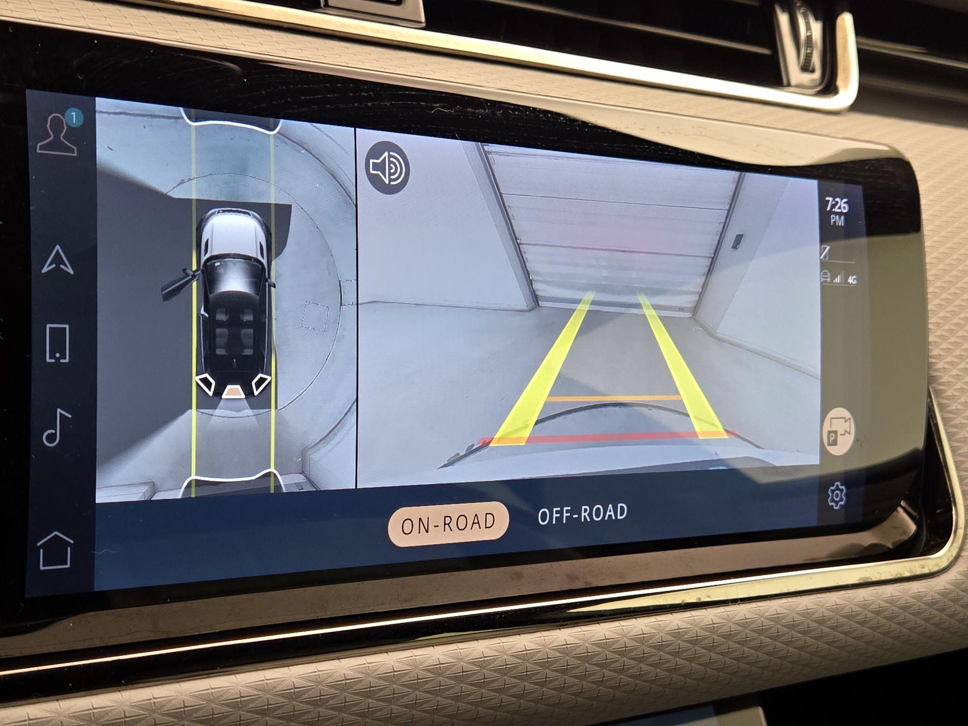 Thumbnail: 2021 Land Rover Range Rover Evoque - 14