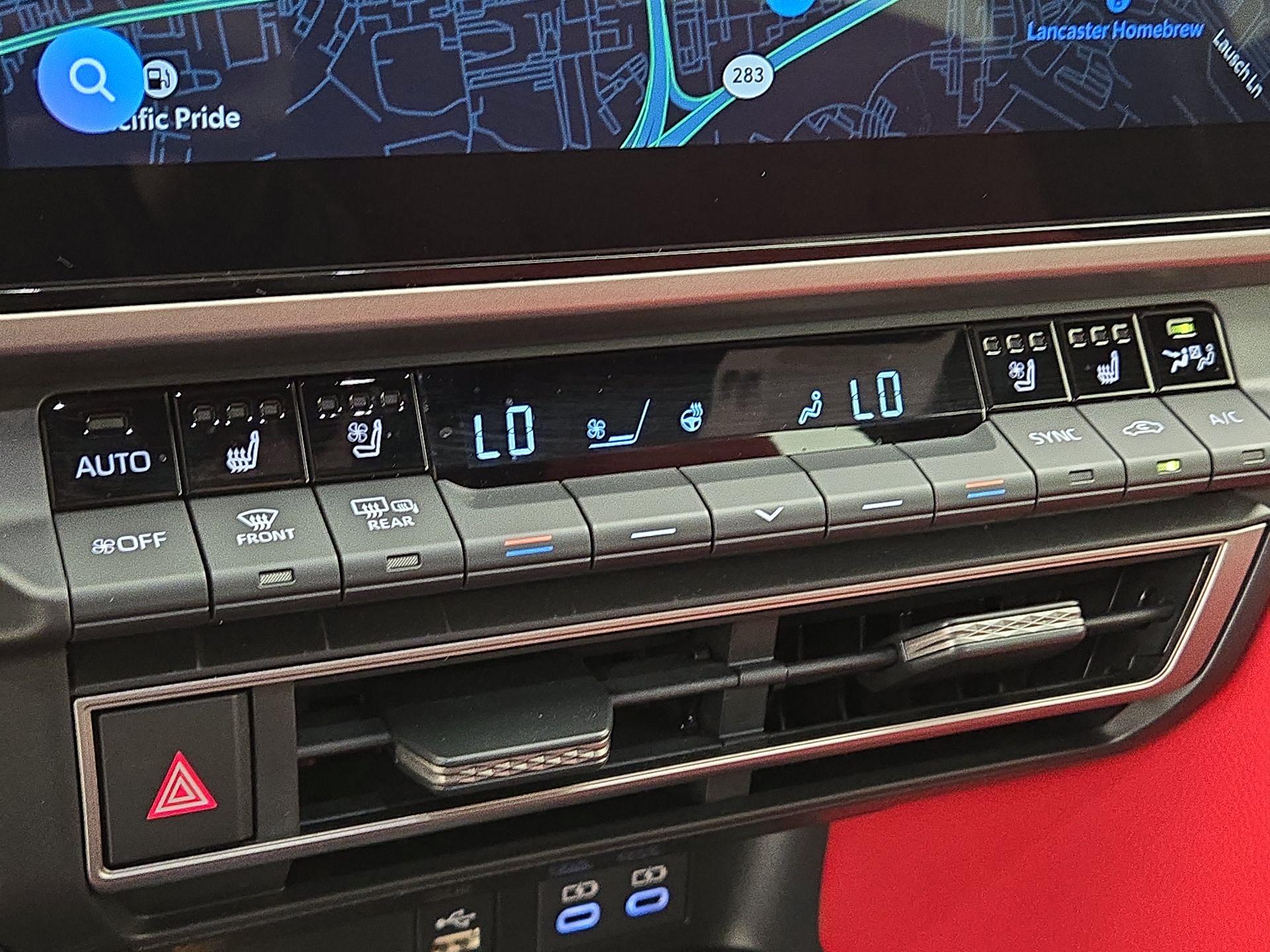 Thumbnail: 2025 Toyota Camry - 17