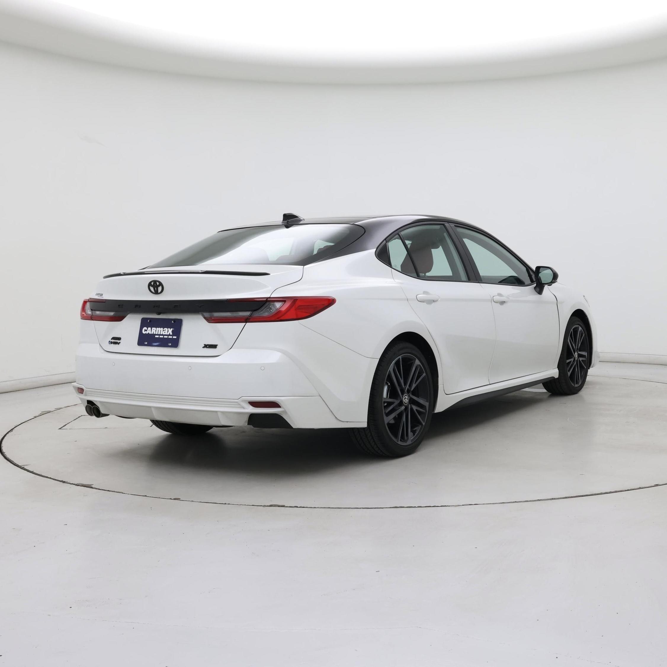 Thumbnail: 2025 Toyota Camry - 8