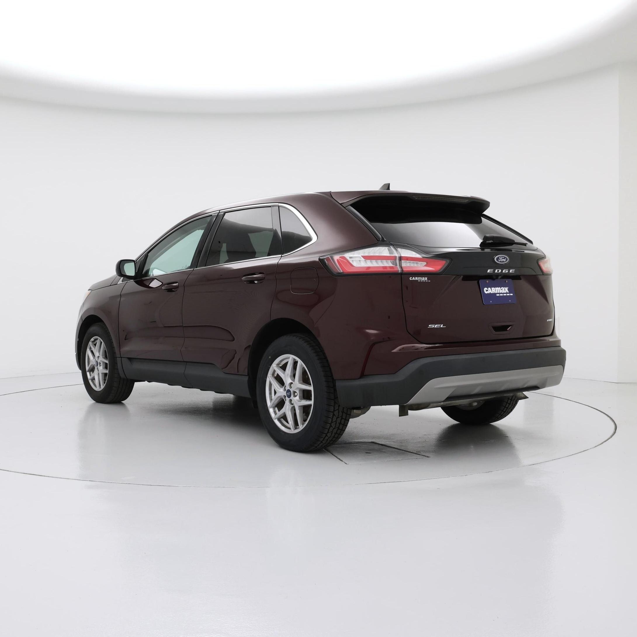 Thumbnail: 2021 Ford Edge - 2