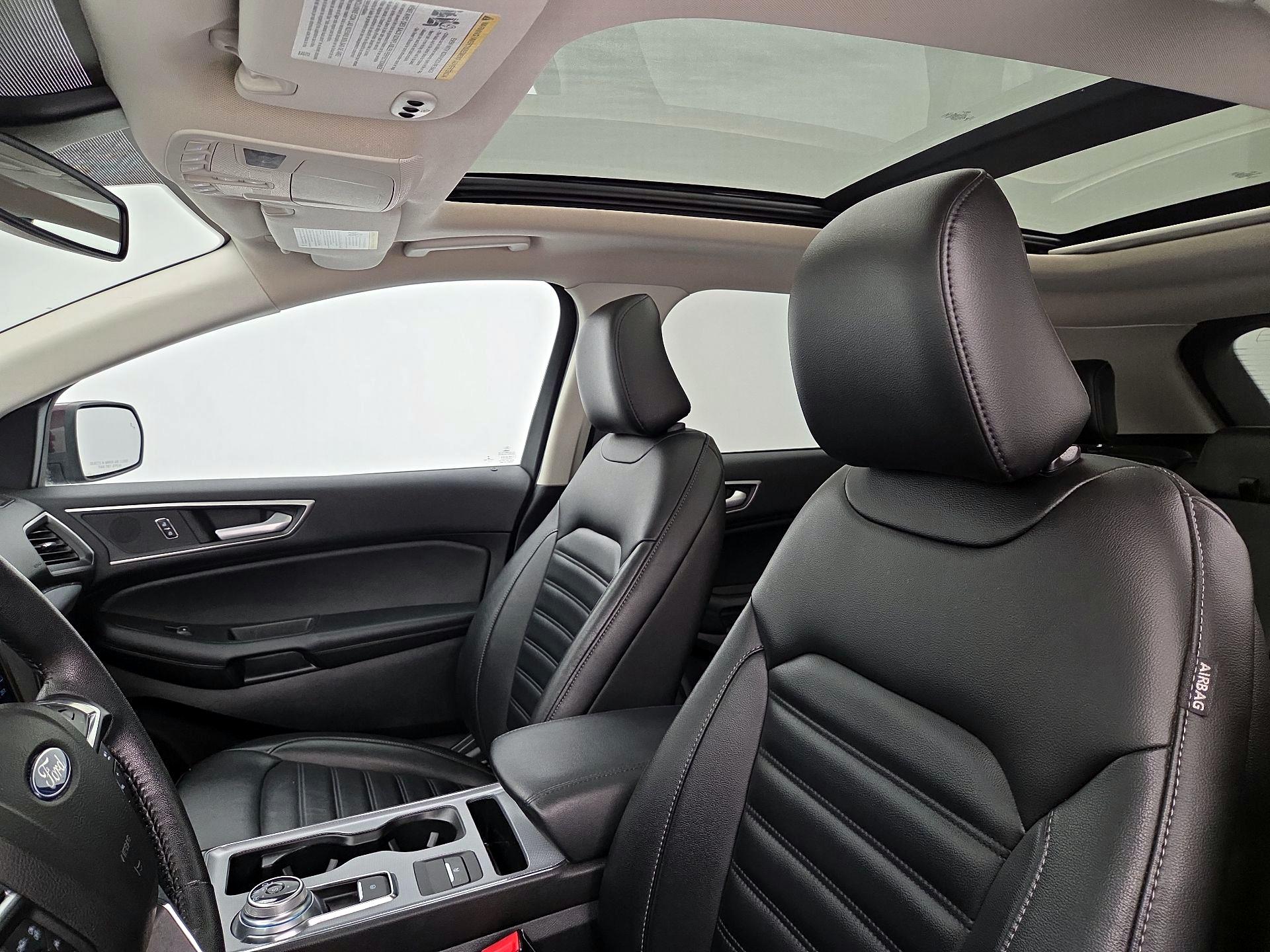 Thumbnail: 2021 Ford Edge - 20