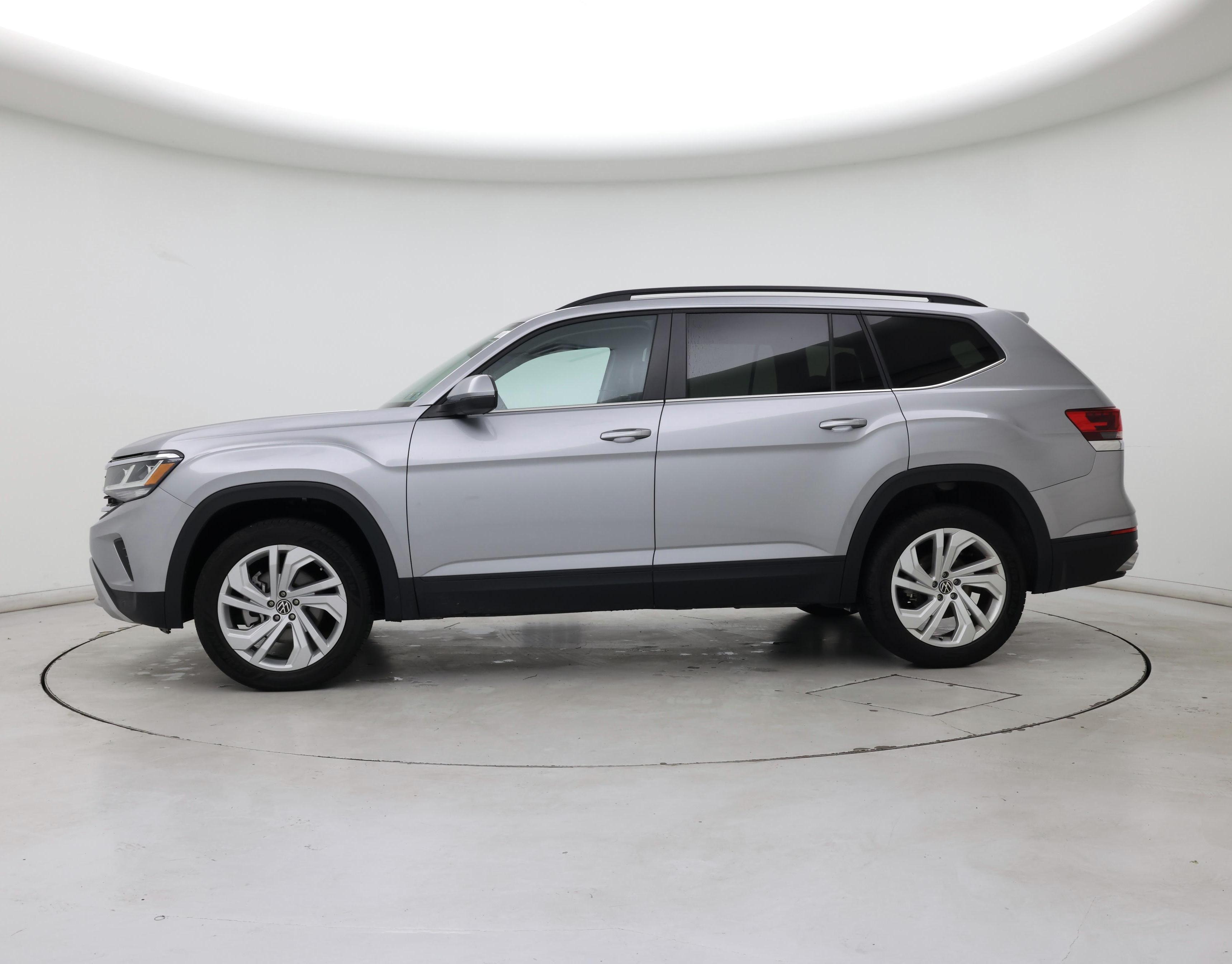 Thumbnail: 2023 Volkswagen Atlas - 3