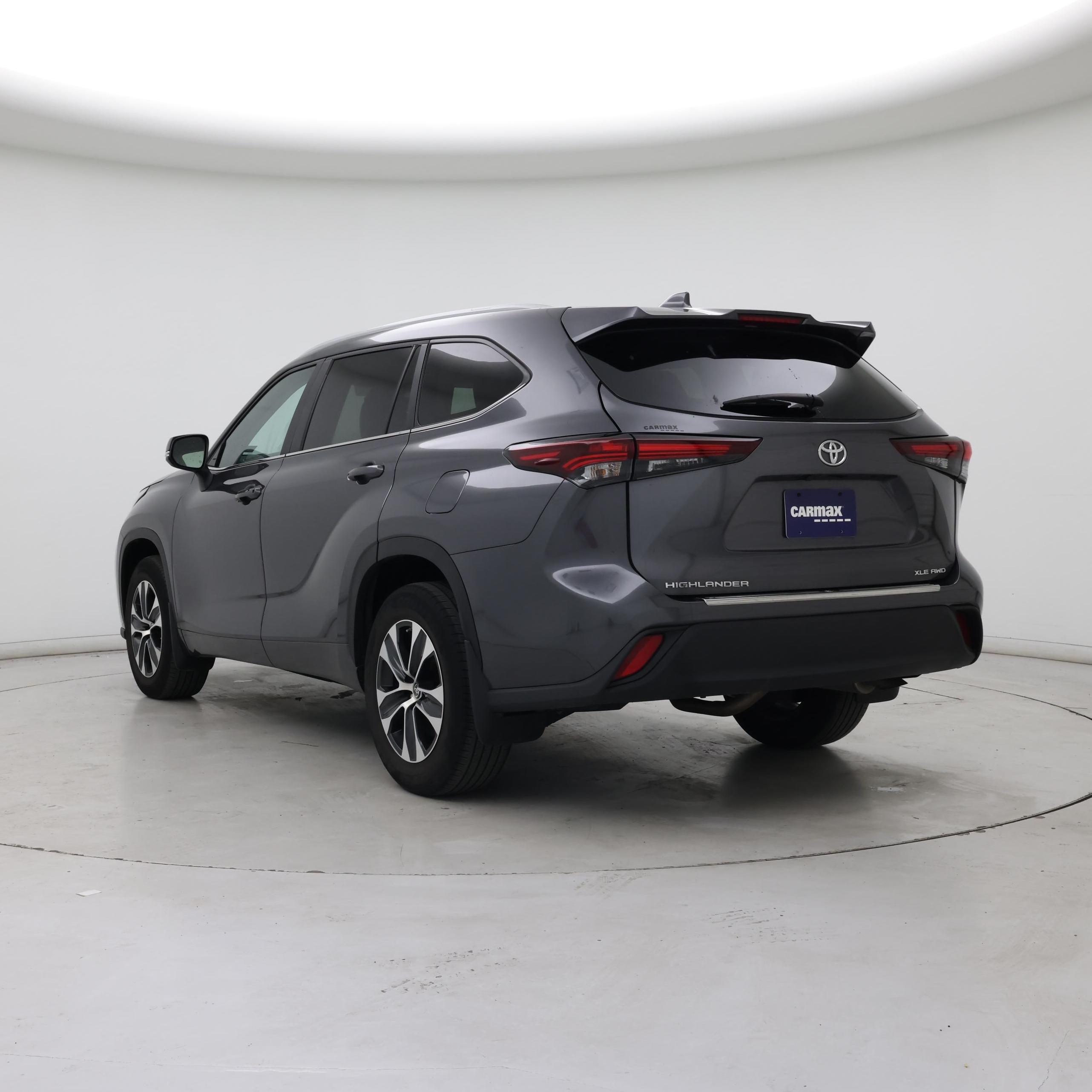 Thumbnail: 2024 Toyota Highlander - 2