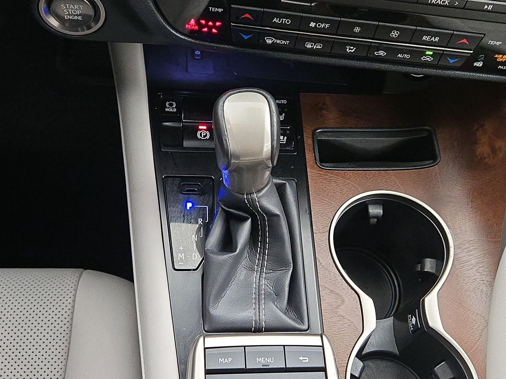 Thumbnail: 2022 Lexus RX - 18