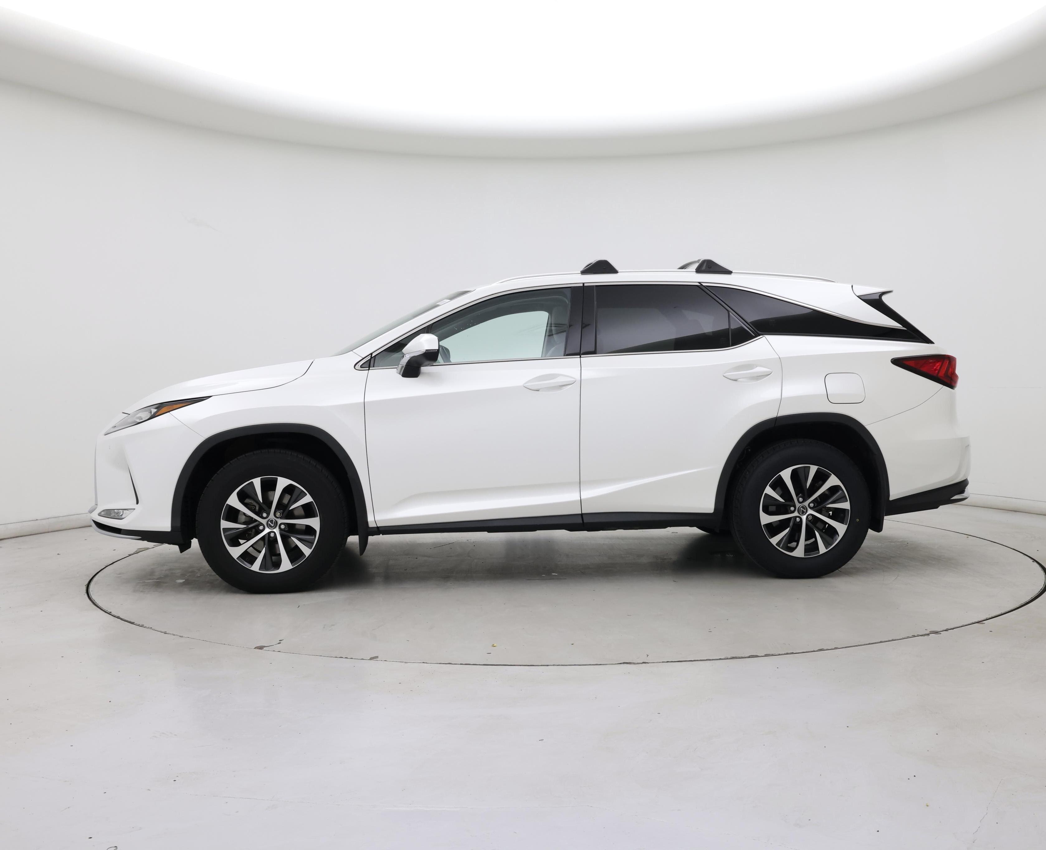 Thumbnail: 2022 Lexus RX - 3