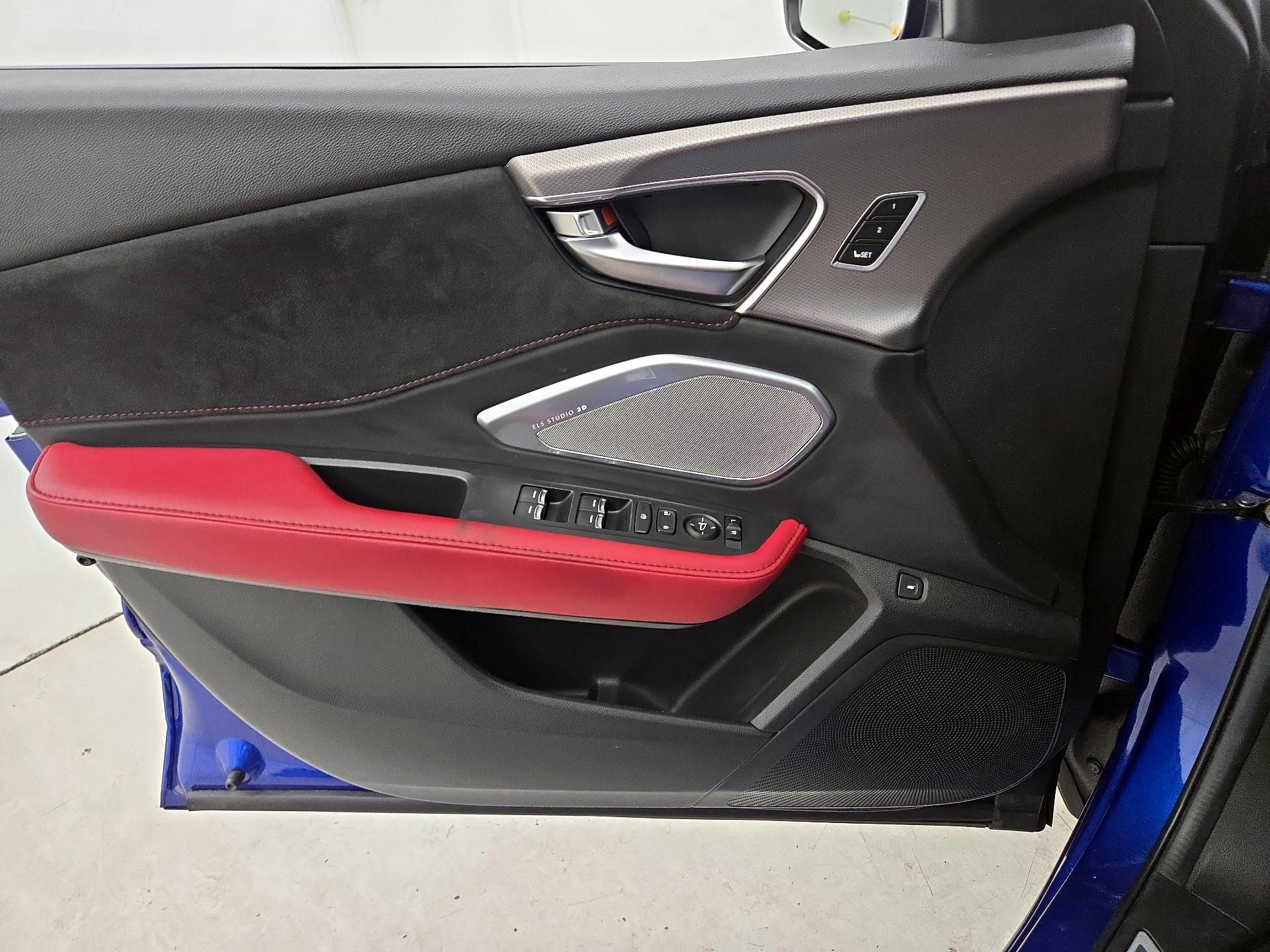 Thumbnail: 2024 Acura RDX - 12