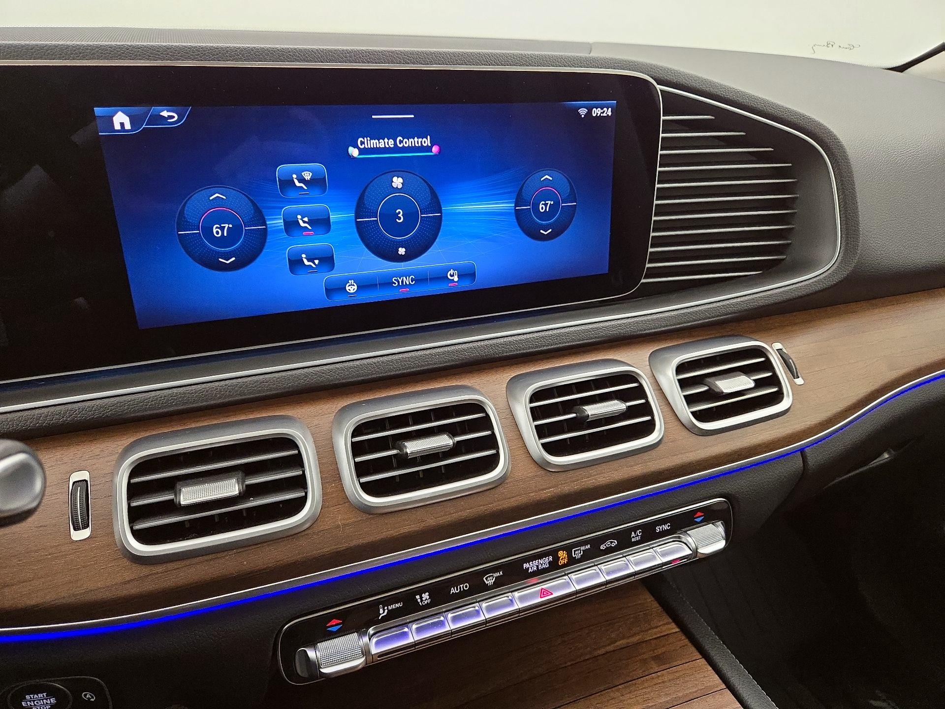 Thumbnail: 2024 Mercedes-Benz GLE - 16