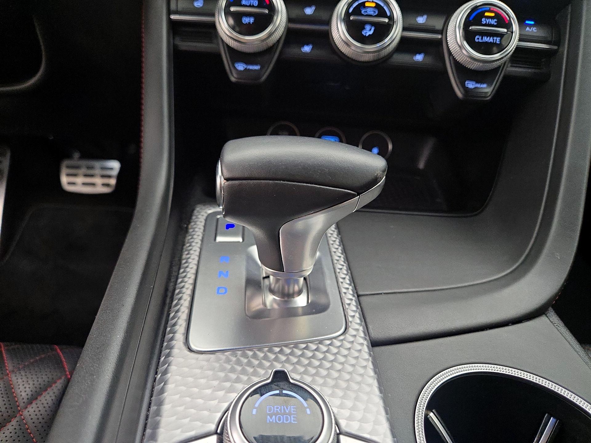 Thumbnail: 2023 Genesis G70 - 18