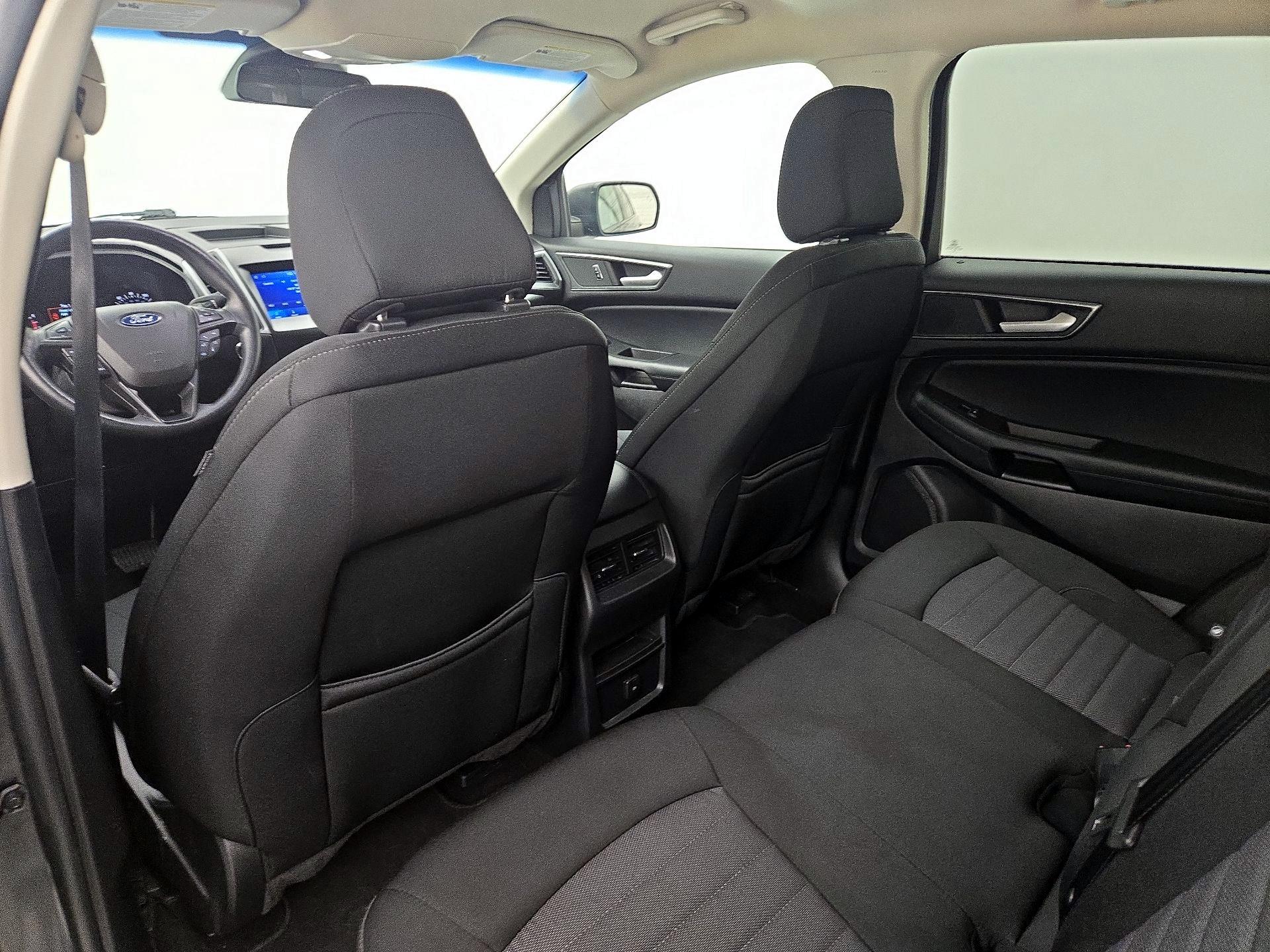 Thumbnail: 2020 Ford Edge - 19