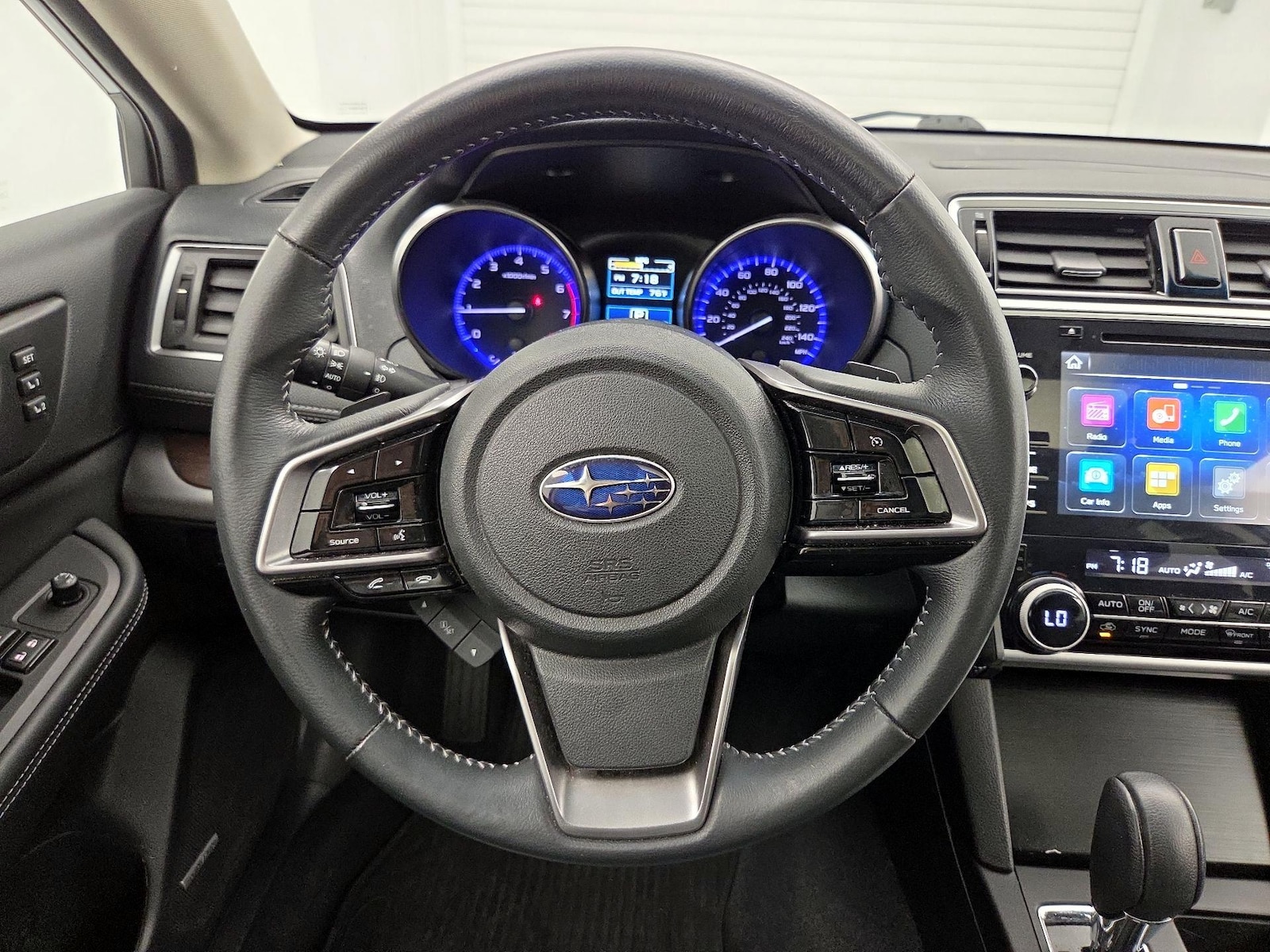 2018 Subaru Outback Limited - Photo 11