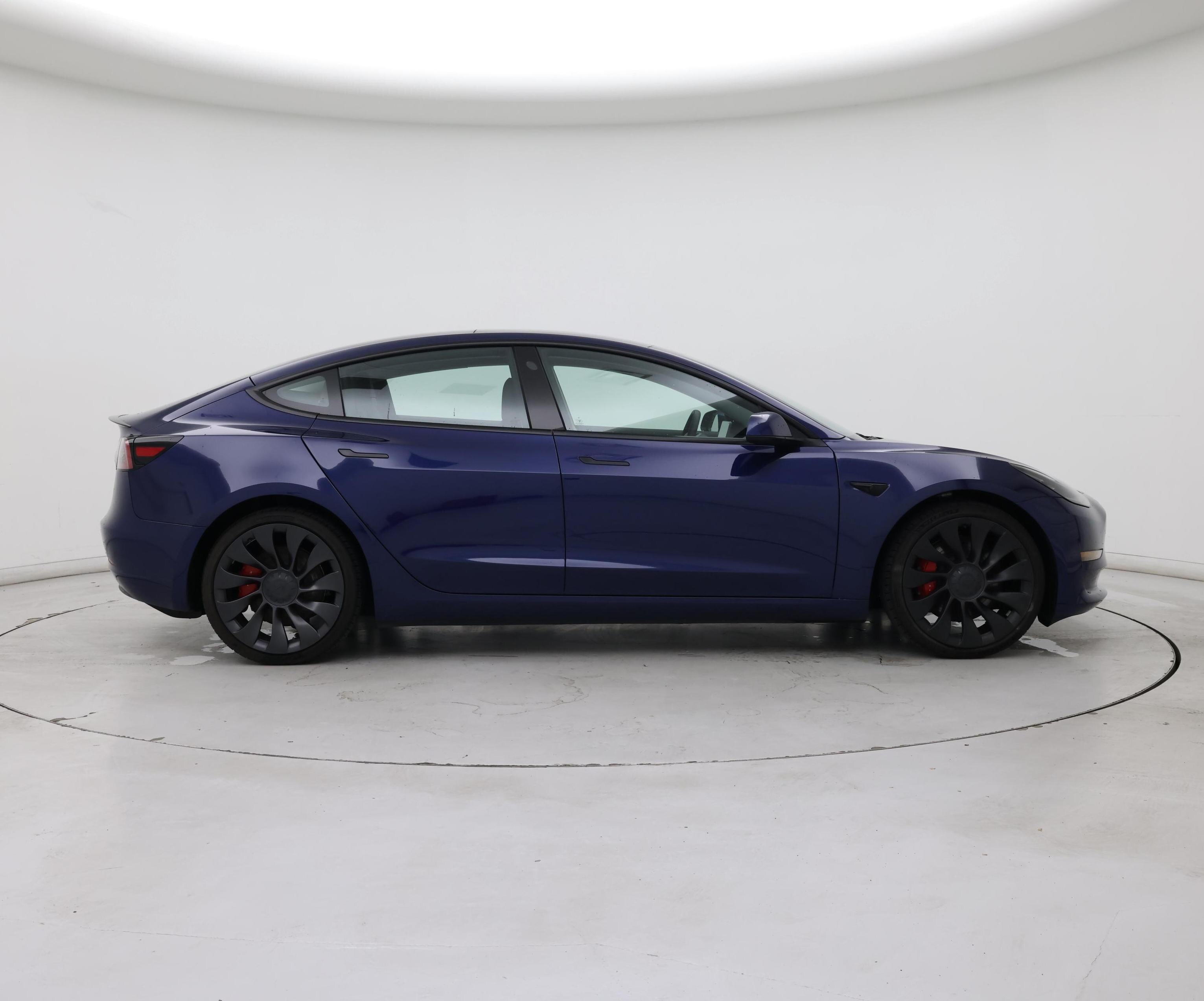 Thumbnail: 2023 Tesla Model 3 - 7