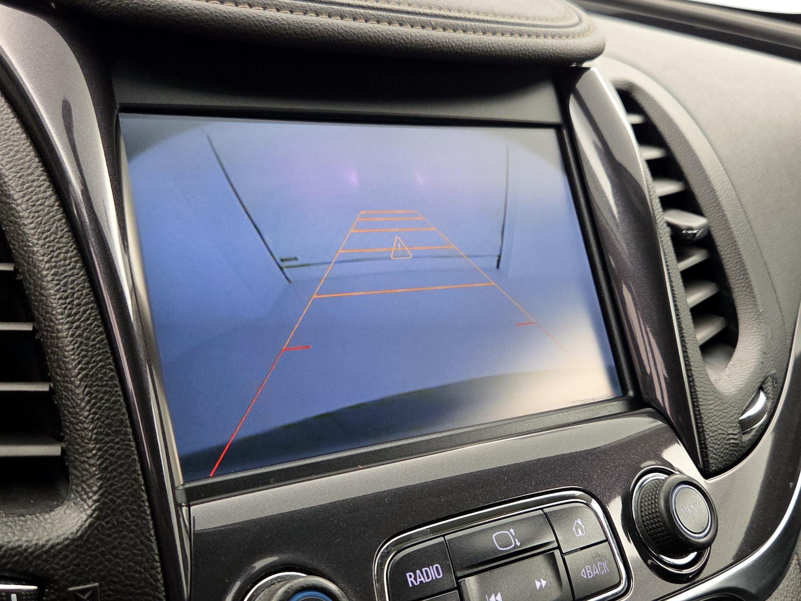 2015 Chevrolet Impala 1LT - Photo 15