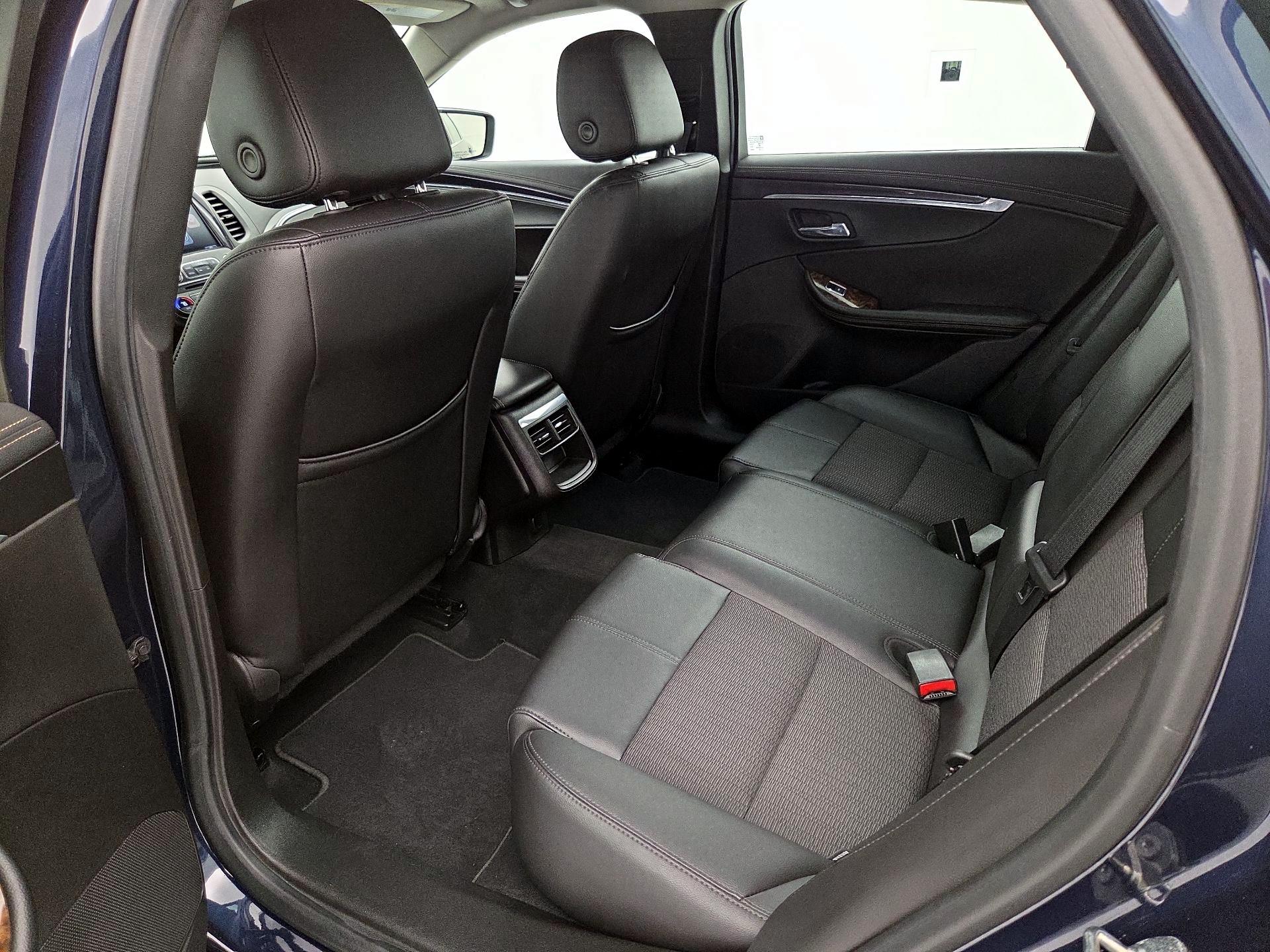 Thumbnail: 2015 Chevrolet Impala - 19