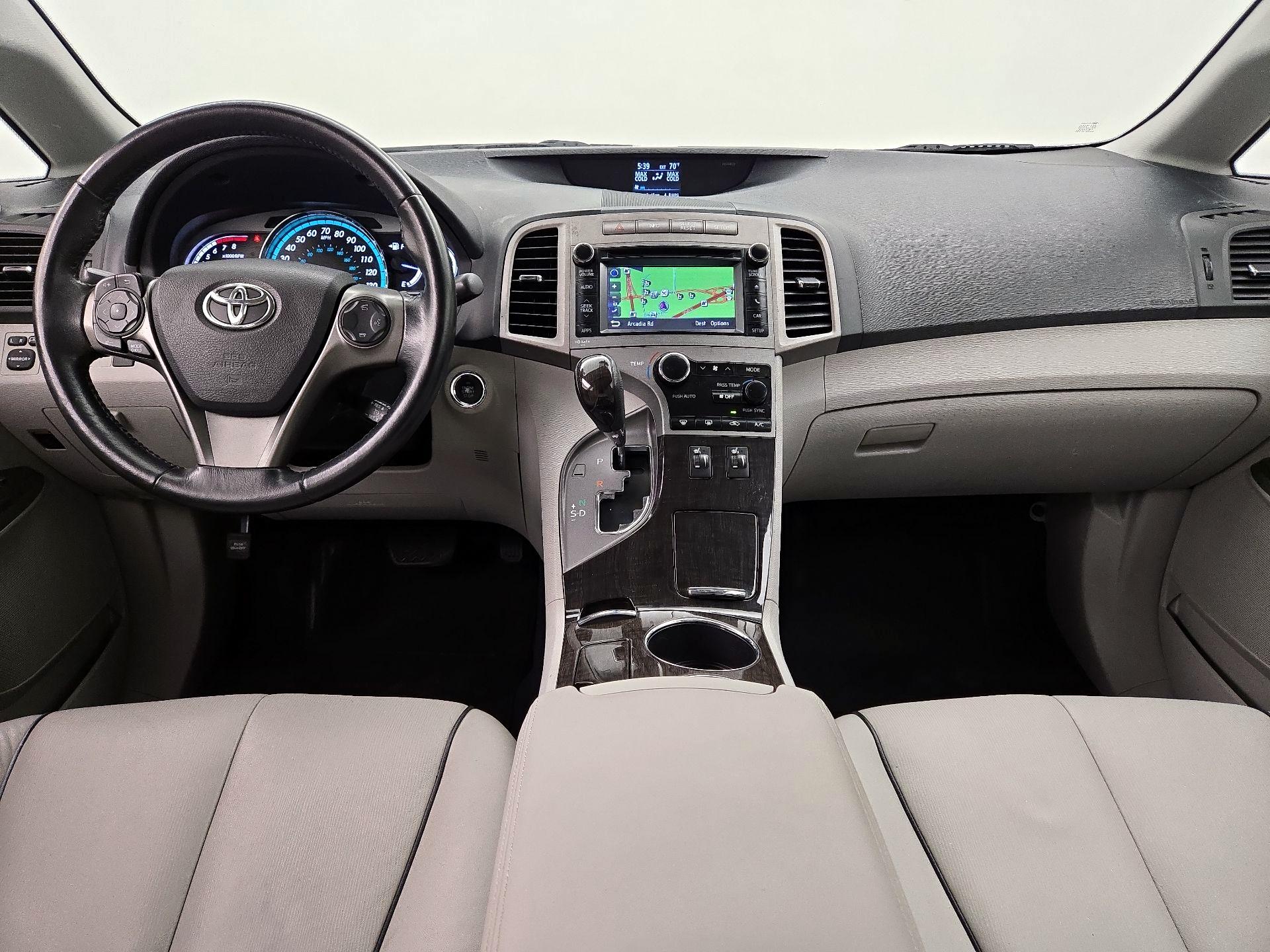 Thumbnail: 2014 Toyota Venza - 9