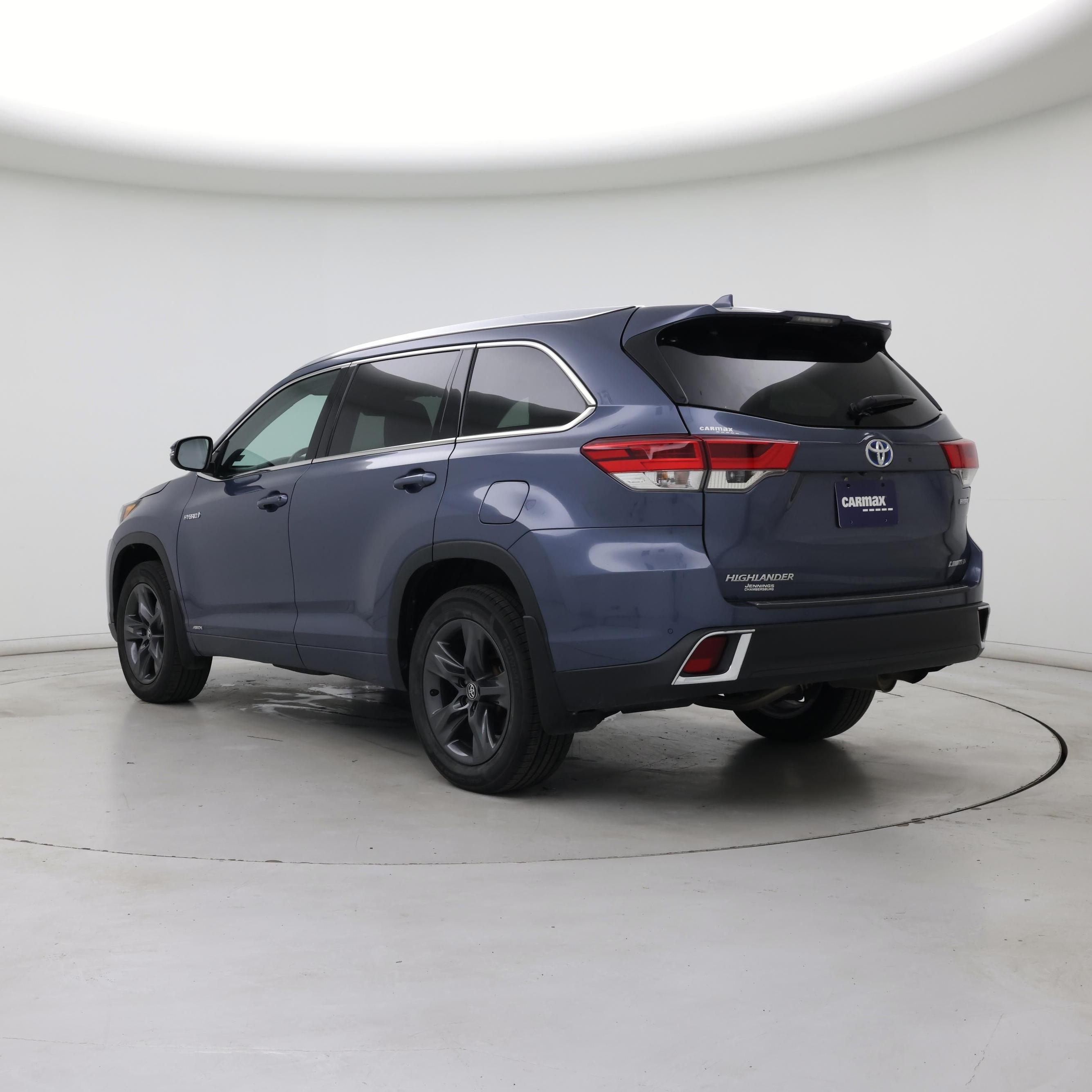 Thumbnail: 2019 Toyota Highlander - 2