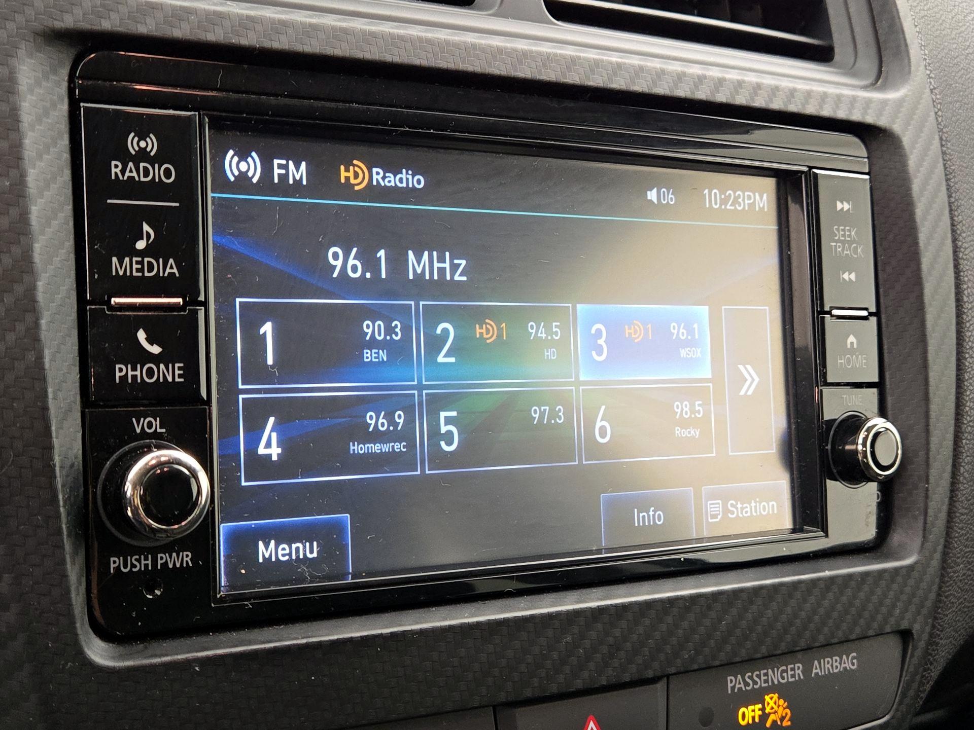 Thumbnail: 2023 Mitsubishi Outlander Sport - 14