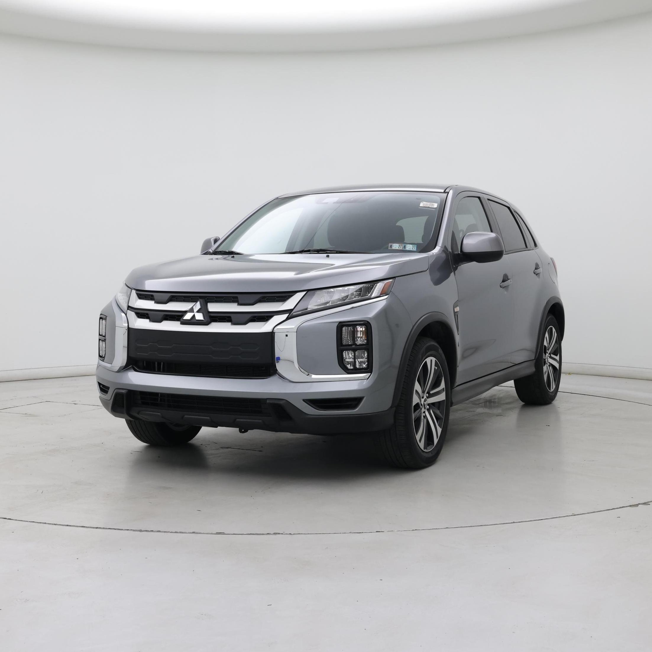 Thumbnail: 2023 Mitsubishi Outlander Sport - 4