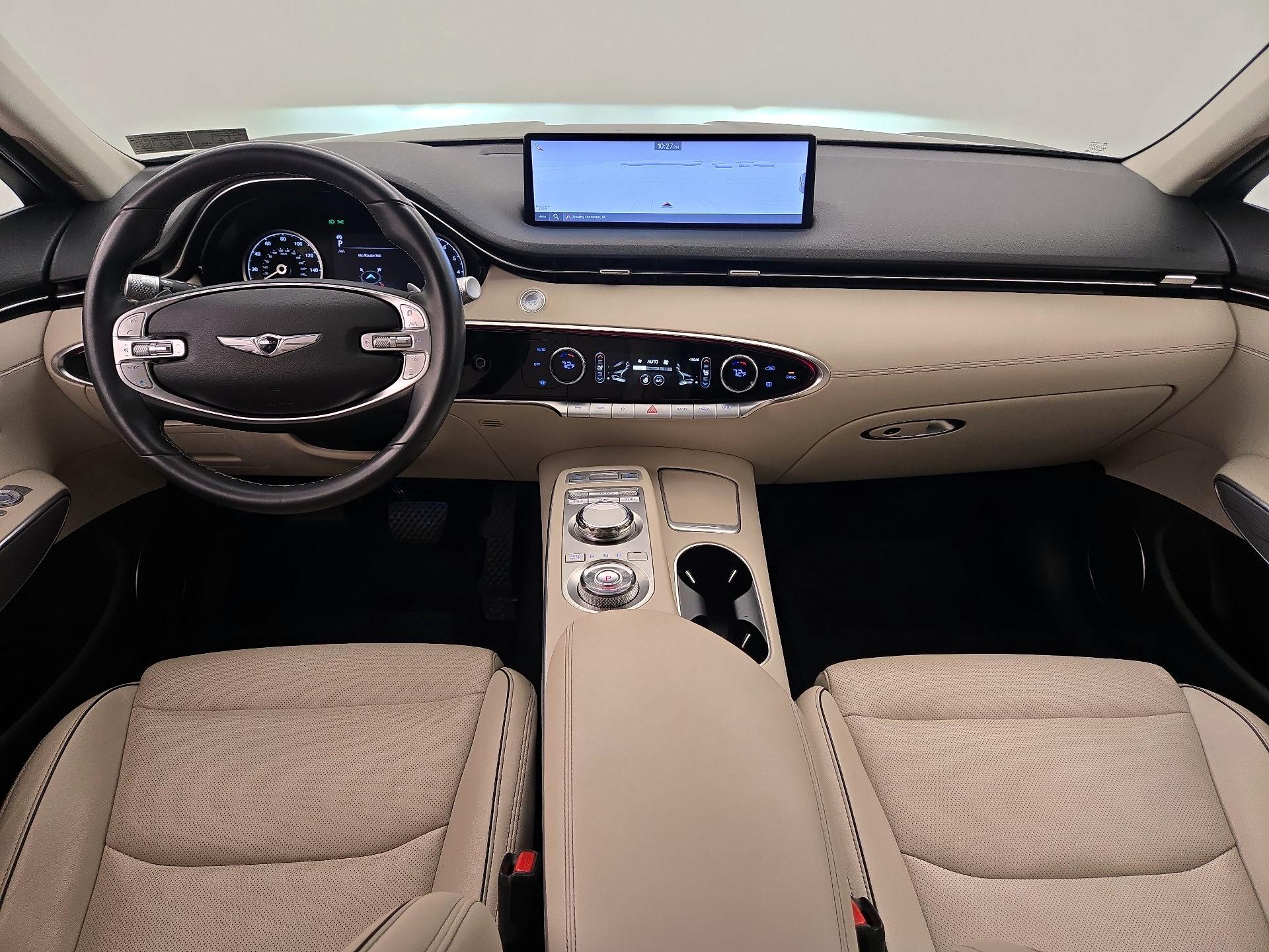 Thumbnail: 2022 Genesis GV70 - 9