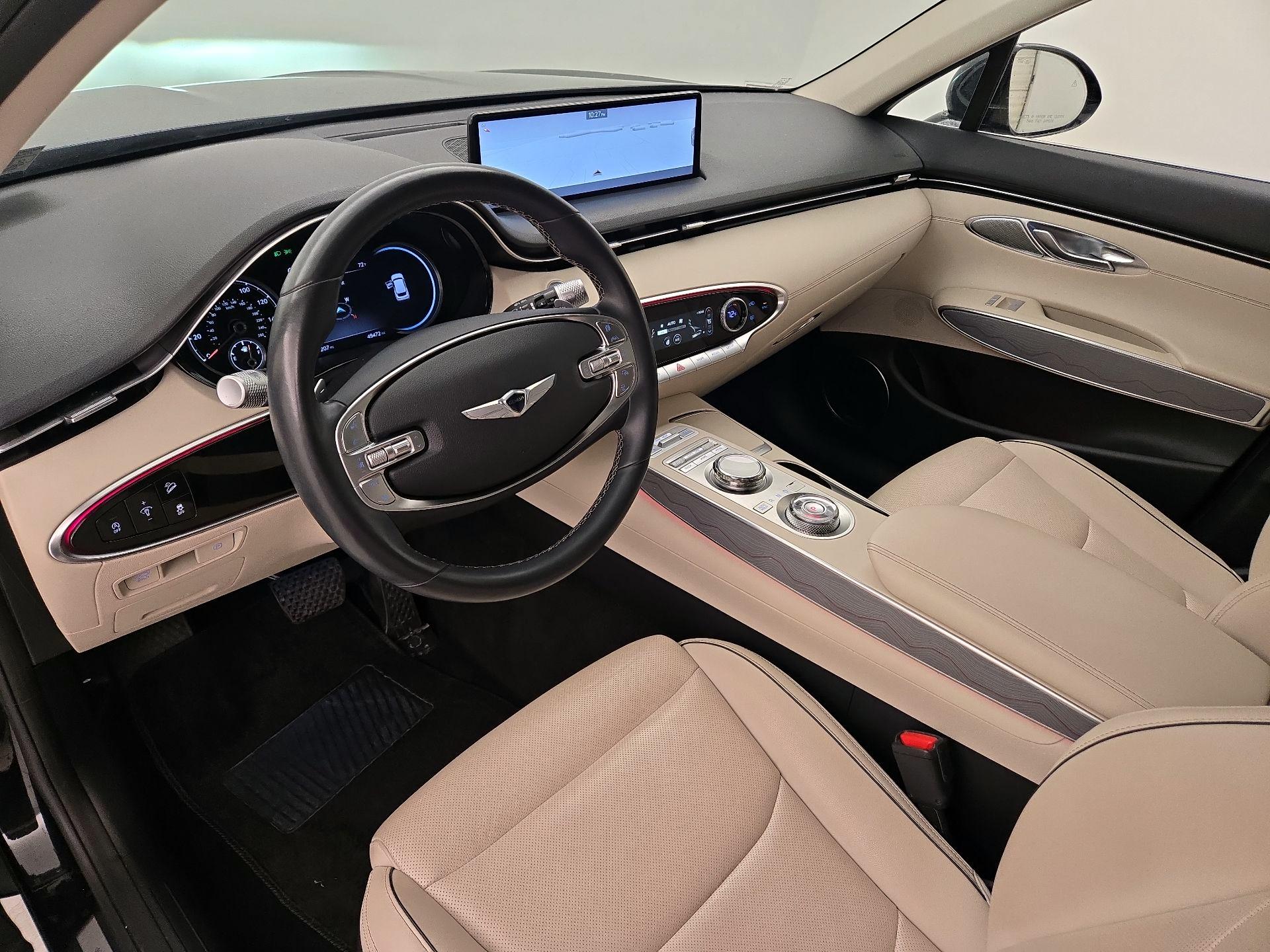 Thumbnail: 2022 Genesis GV70 - 11