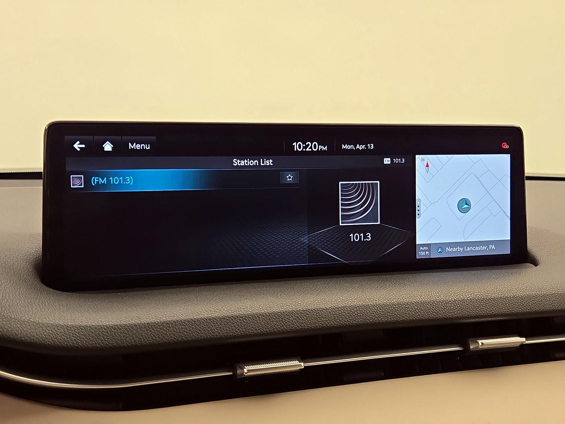 Thumbnail: 2022 Genesis GV70 - 16