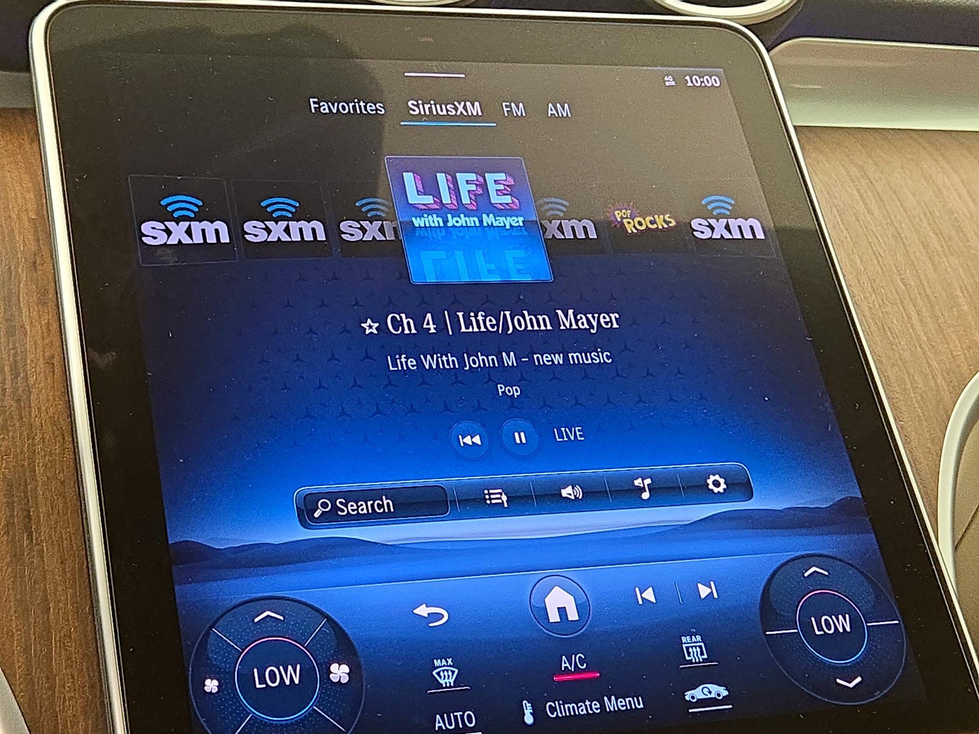 Thumbnail: 2023 Mercedes-Benz C-Class - 15