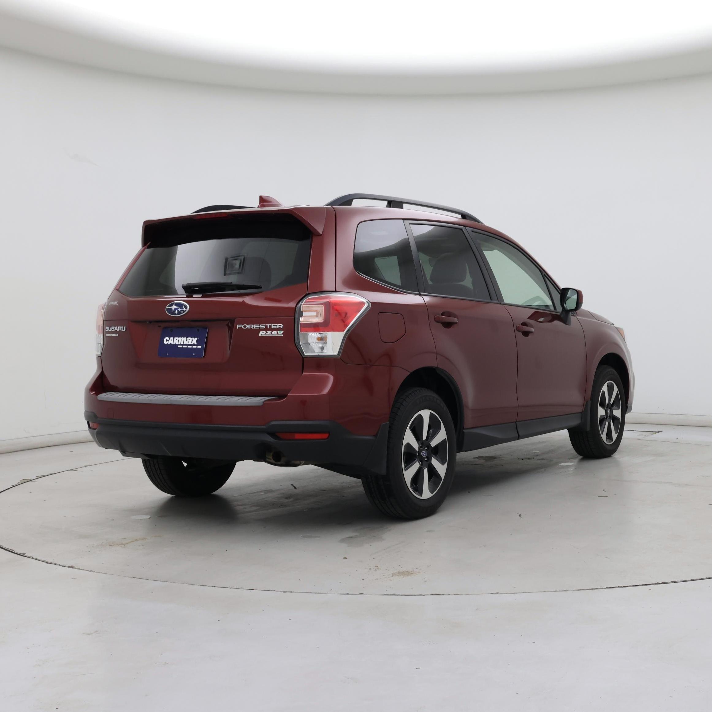 Thumbnail: 2017 Subaru Forester - 8