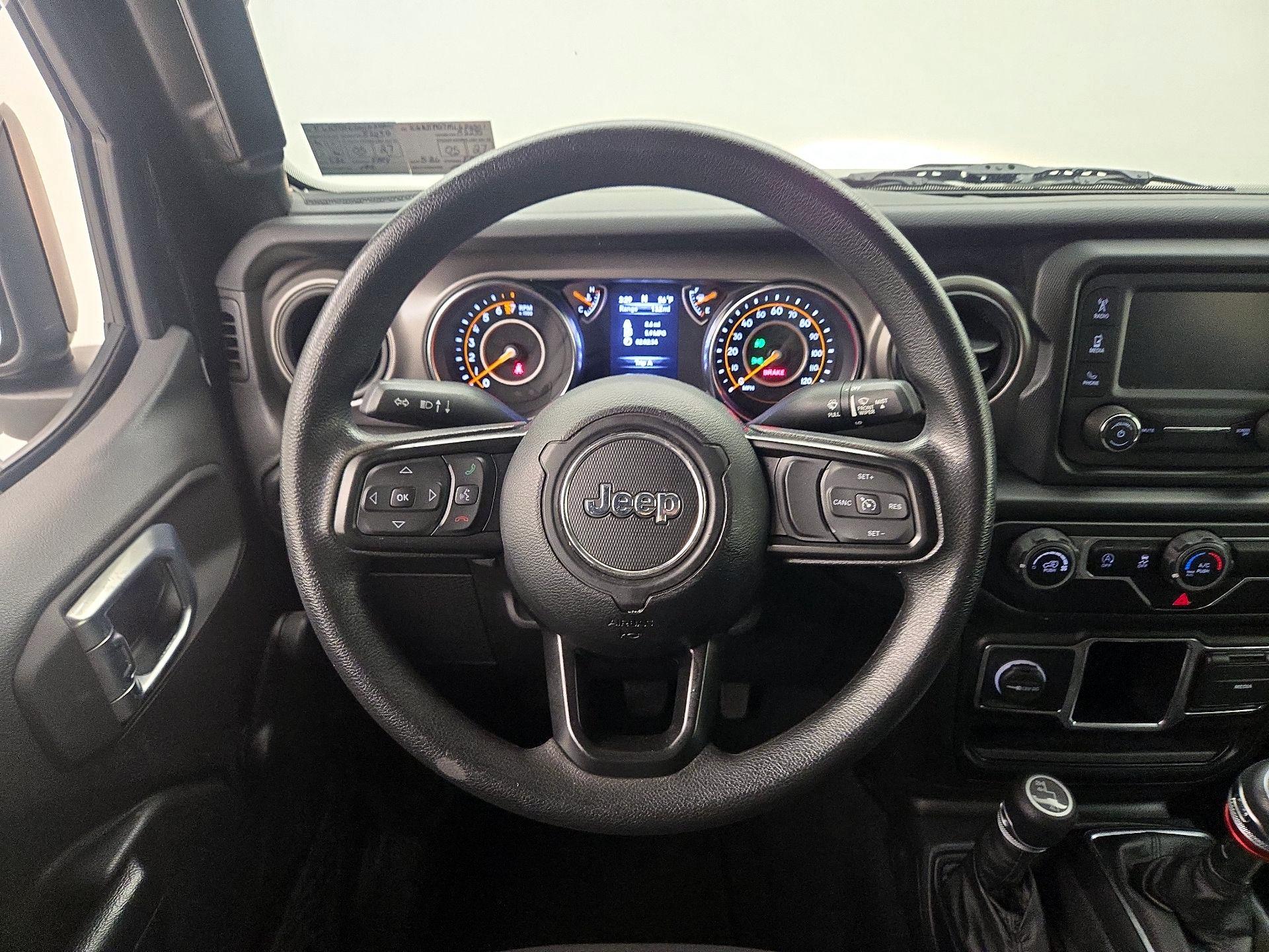 Thumbnail: 2021 Jeep Gladiator - 10