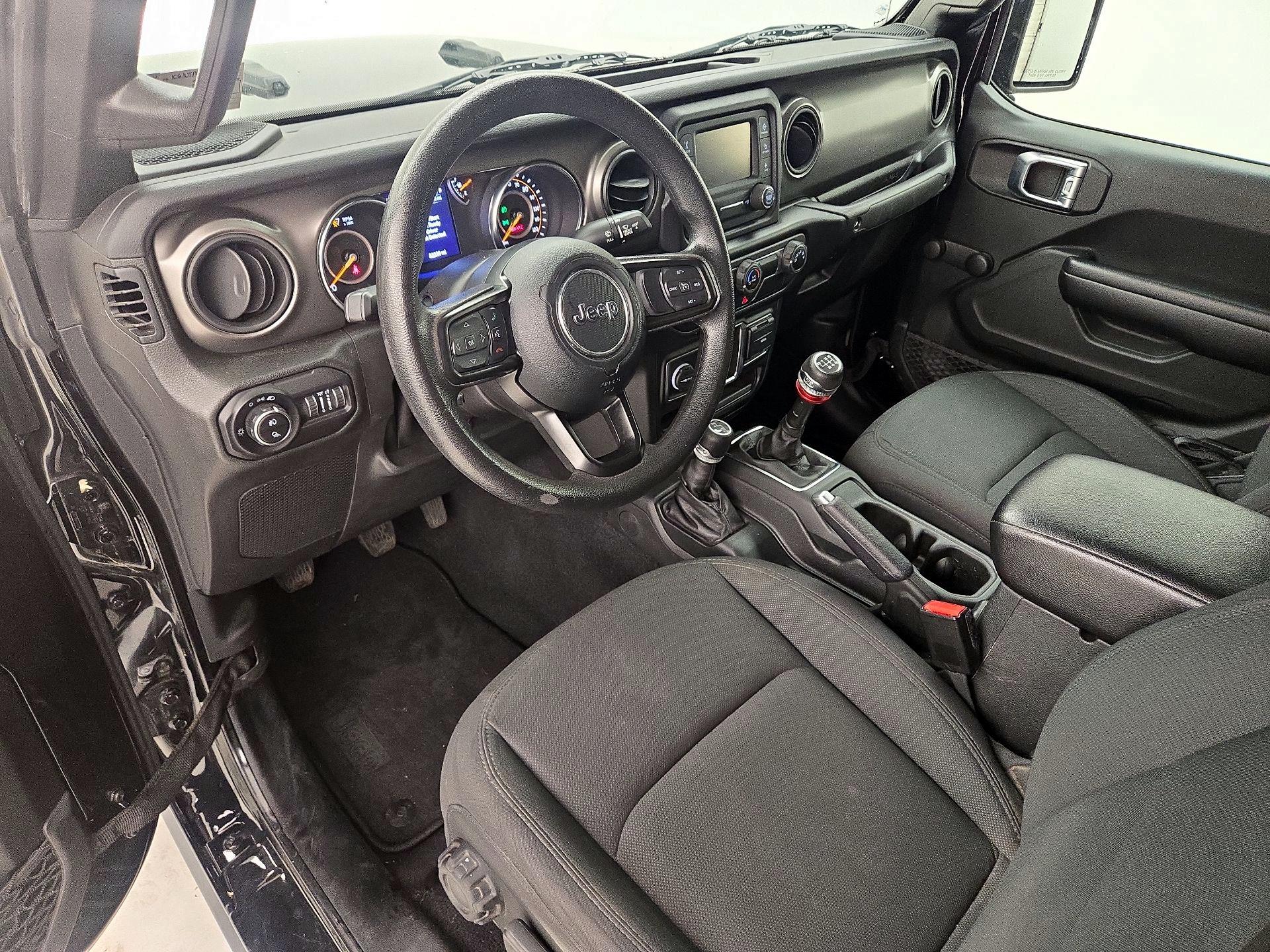 Thumbnail: 2021 Jeep Gladiator - 11