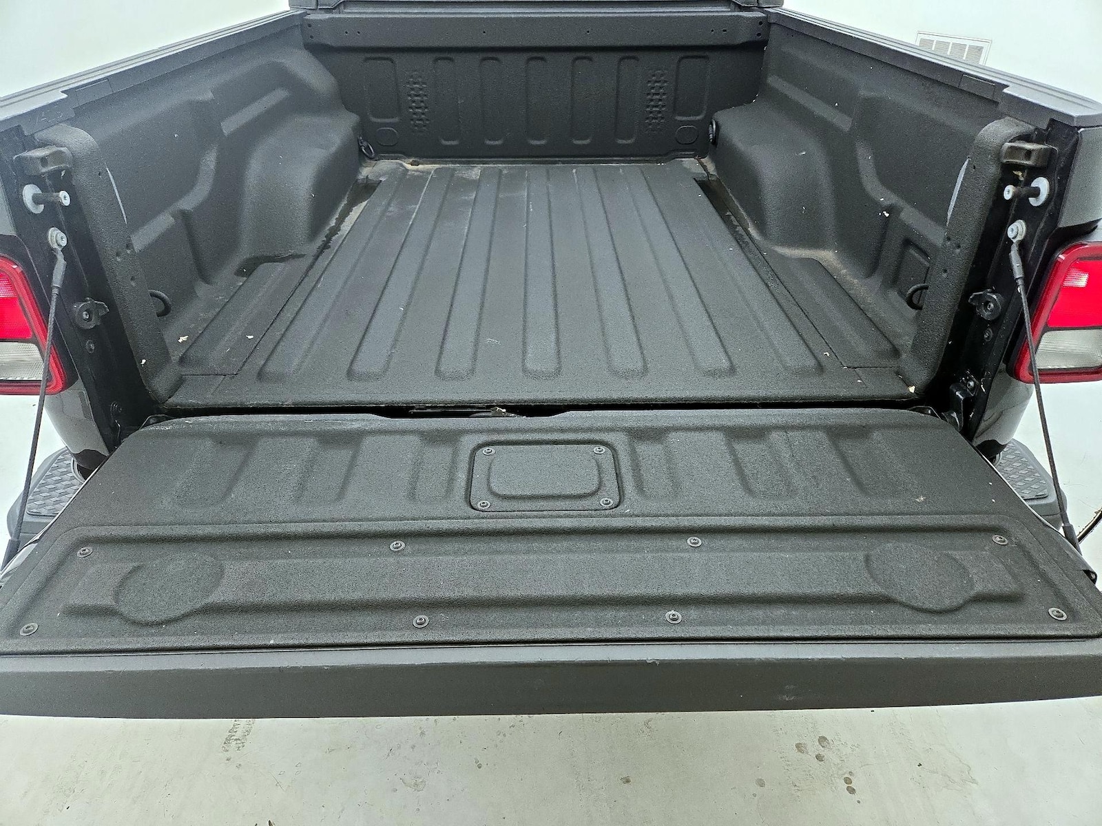 2021 Jeep Gladiator WILLYS SPORT - Photo 21