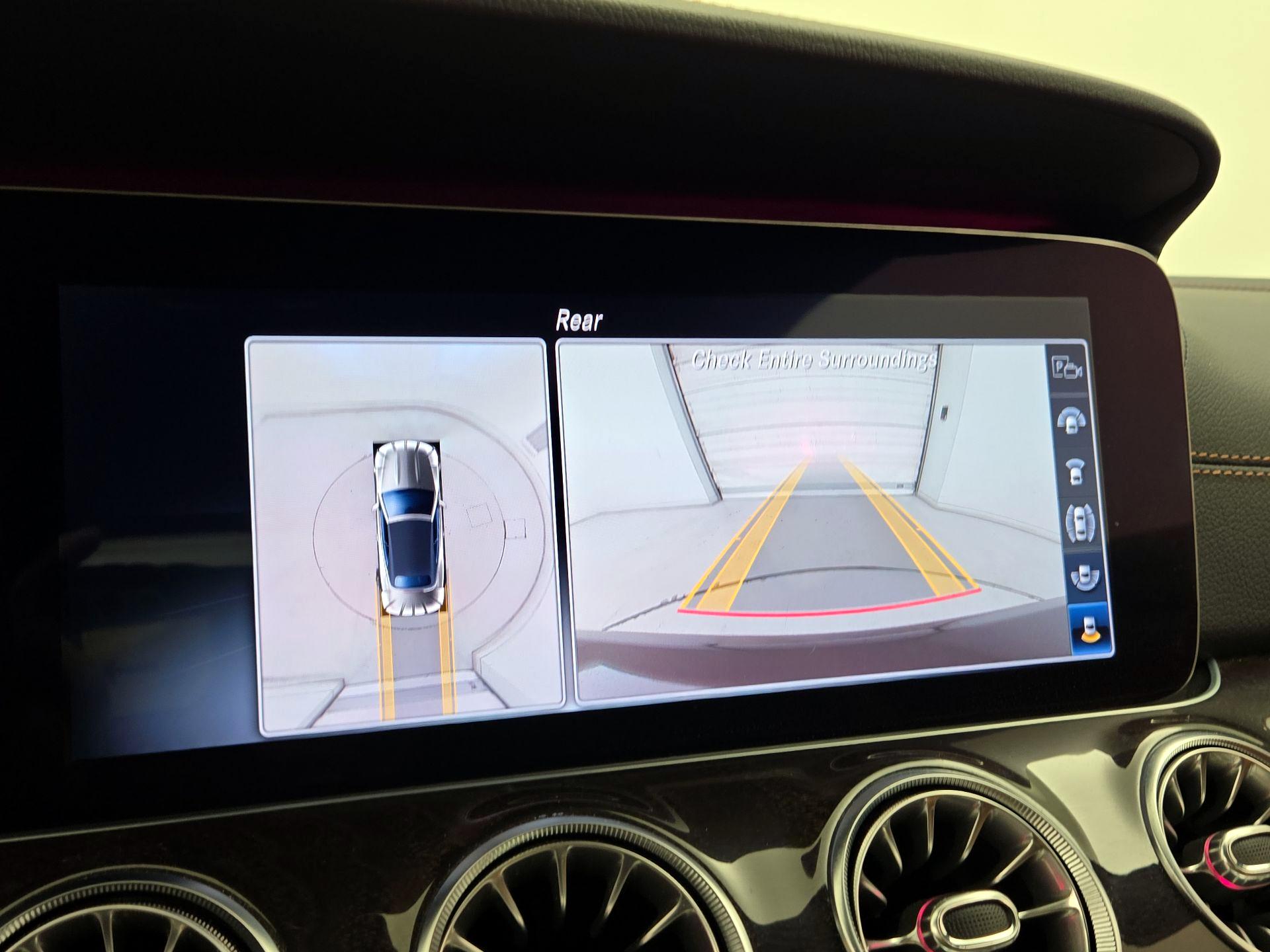 Thumbnail: 2019 Mercedes-Benz E-Class - 15