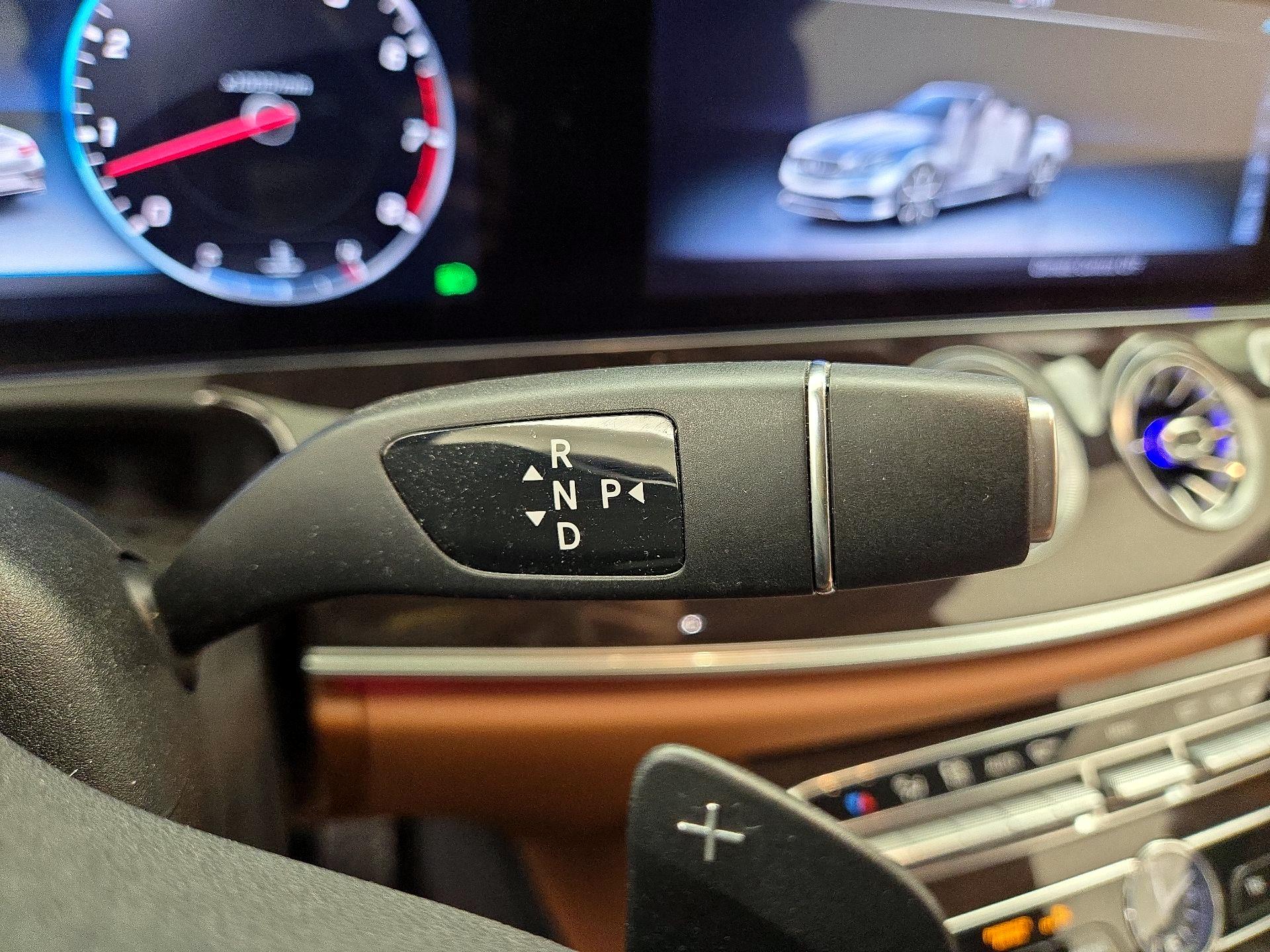 Thumbnail: 2019 Mercedes-Benz E-Class - 18