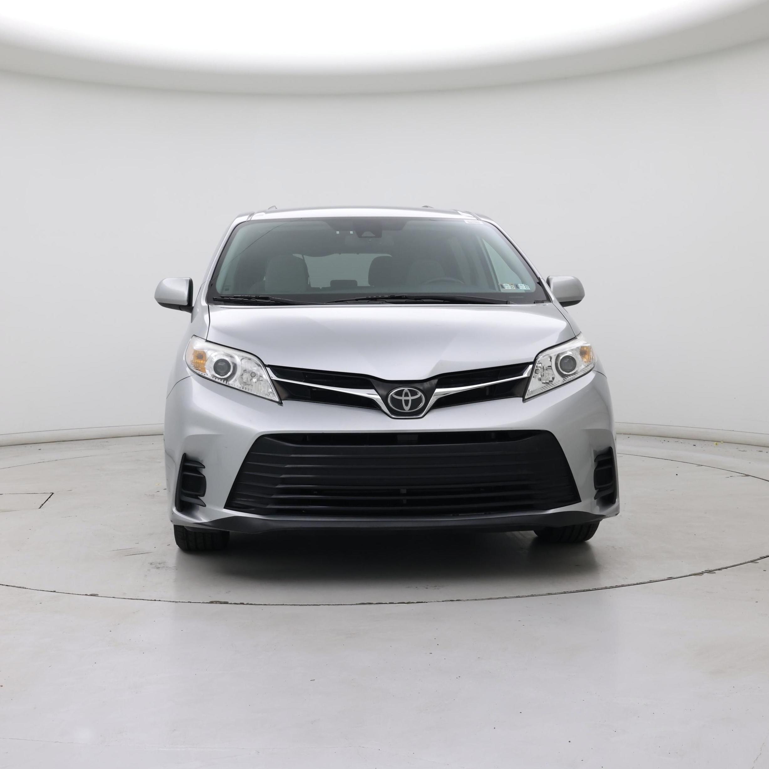 Thumbnail: 2020 Toyota Sienna - 5