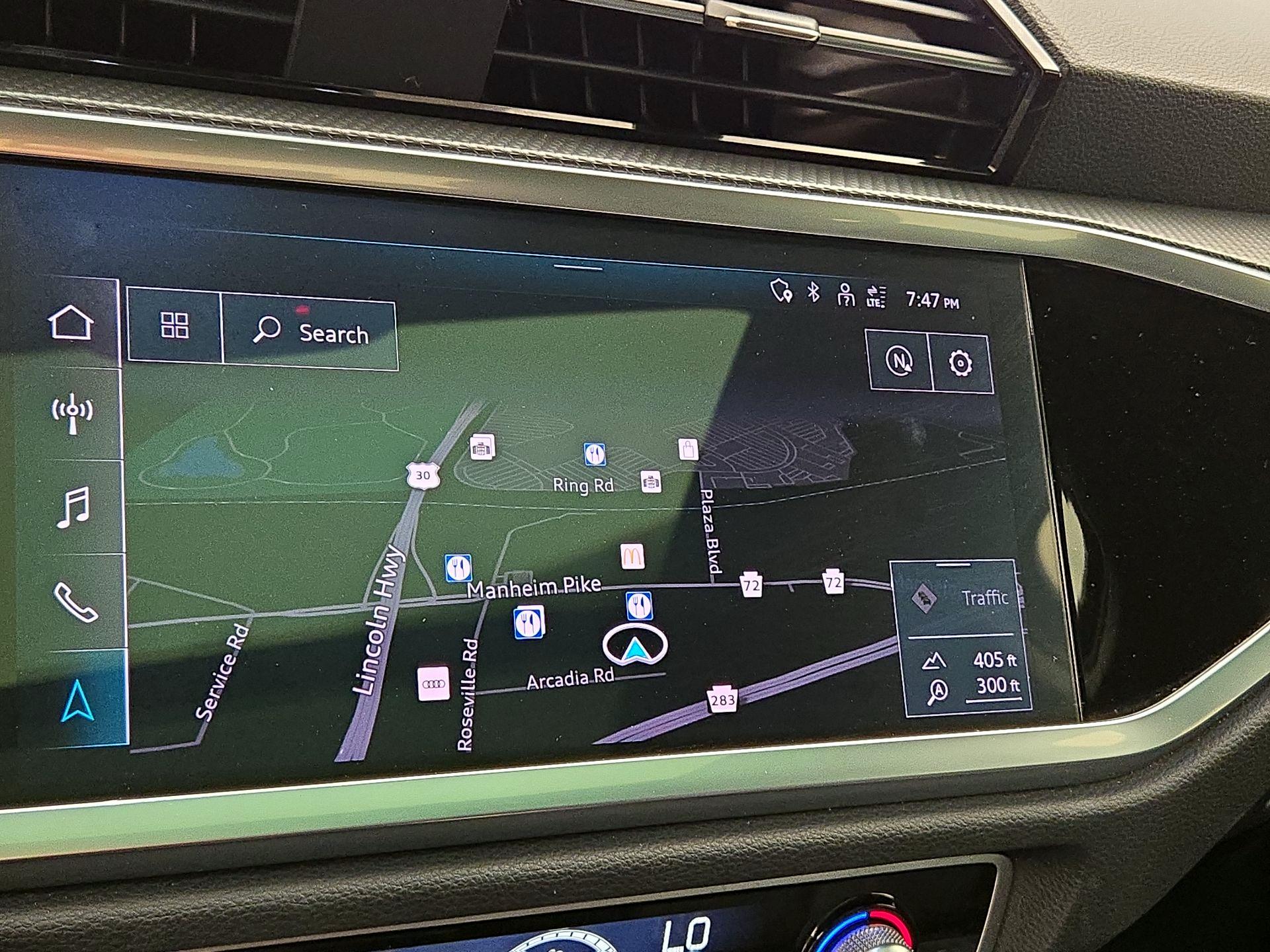 Thumbnail: 2022 Audi Q3 - 13