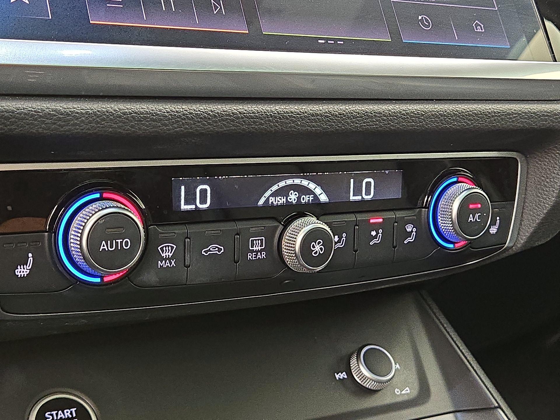 Thumbnail: 2022 Audi Q3 - 16