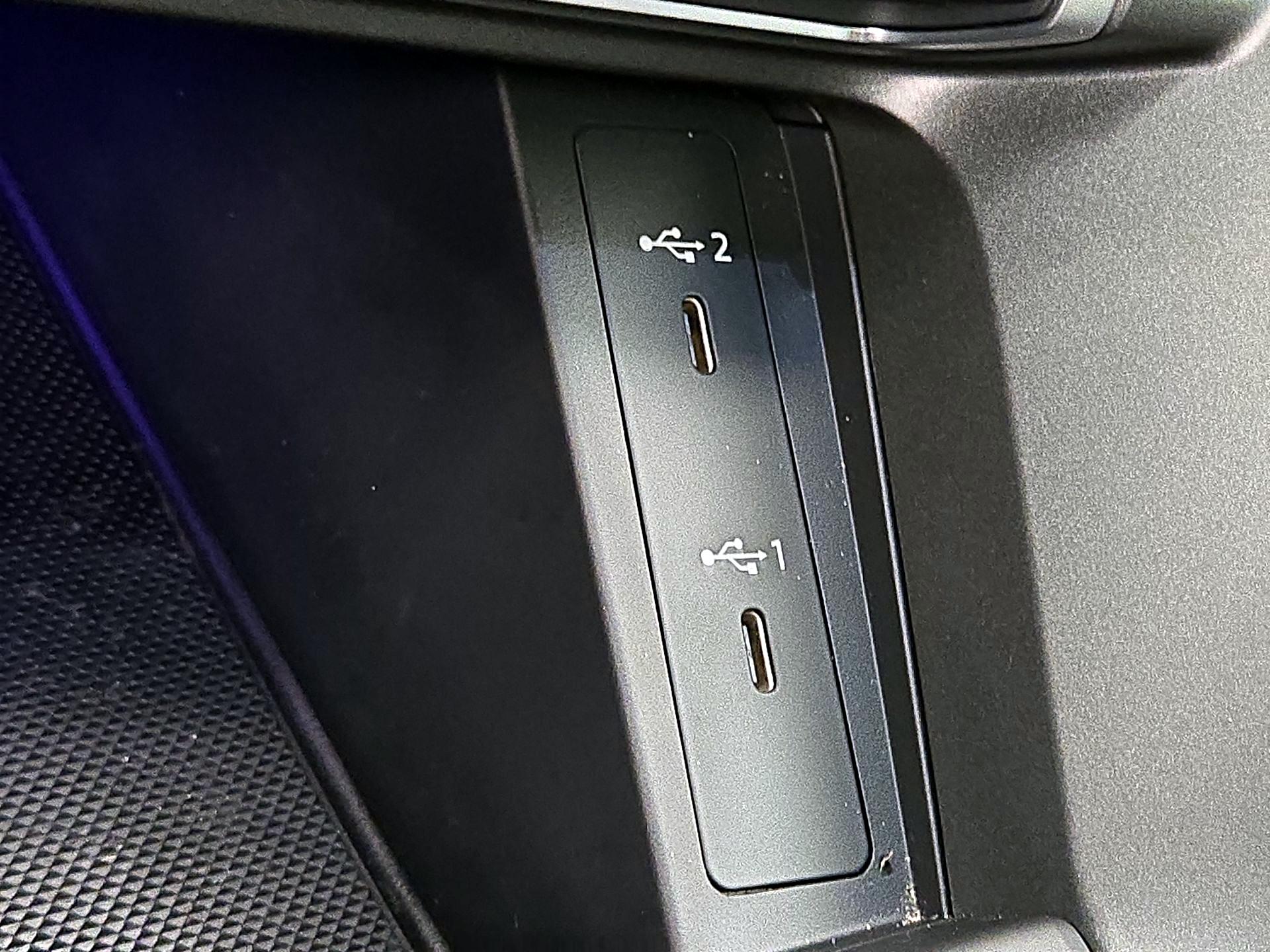 Thumbnail: 2022 Audi Q3 - 18