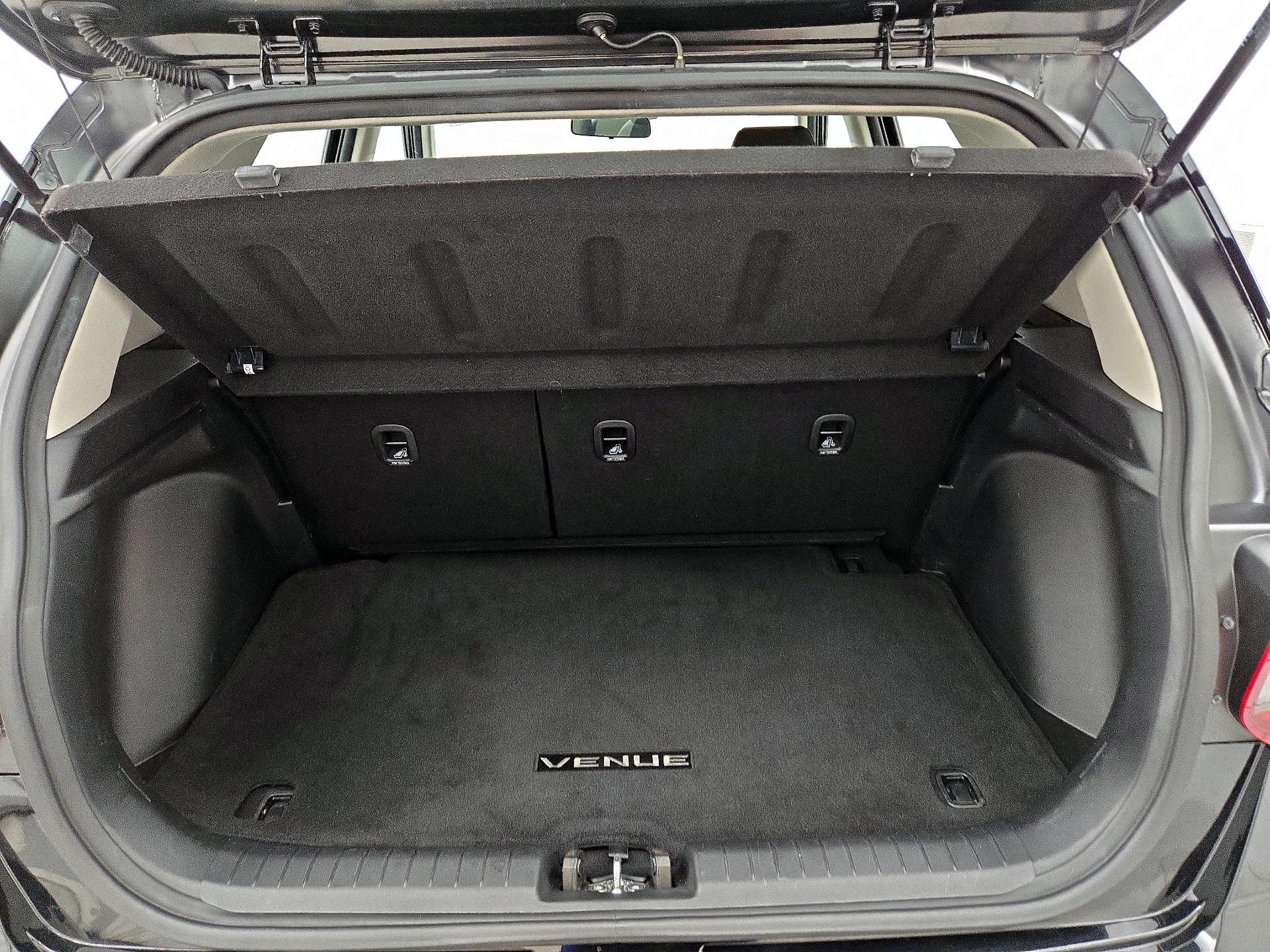 Thumbnail: 2021 Hyundai Venue - 20