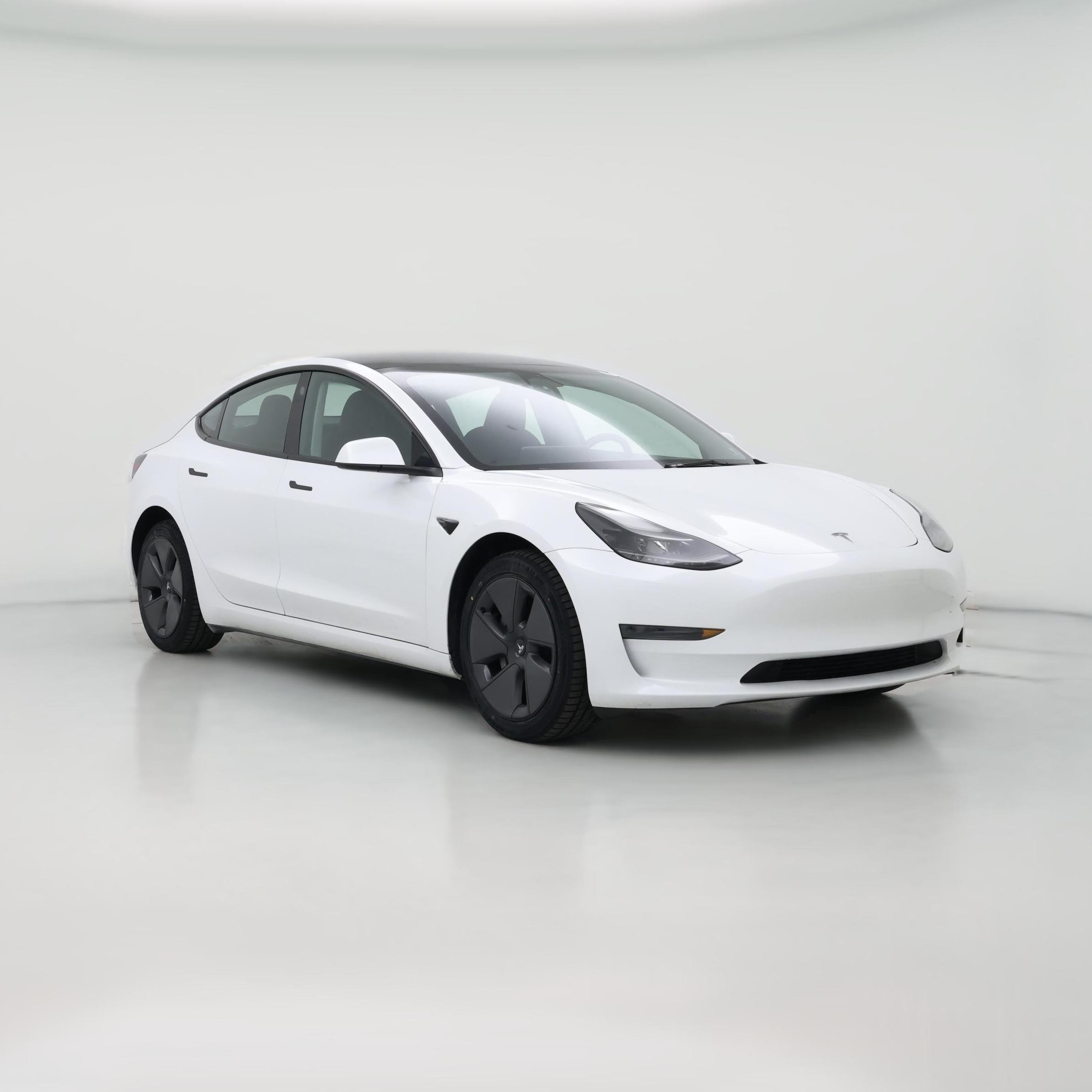 Thumbnail: 2023 Tesla Model 3 - 1