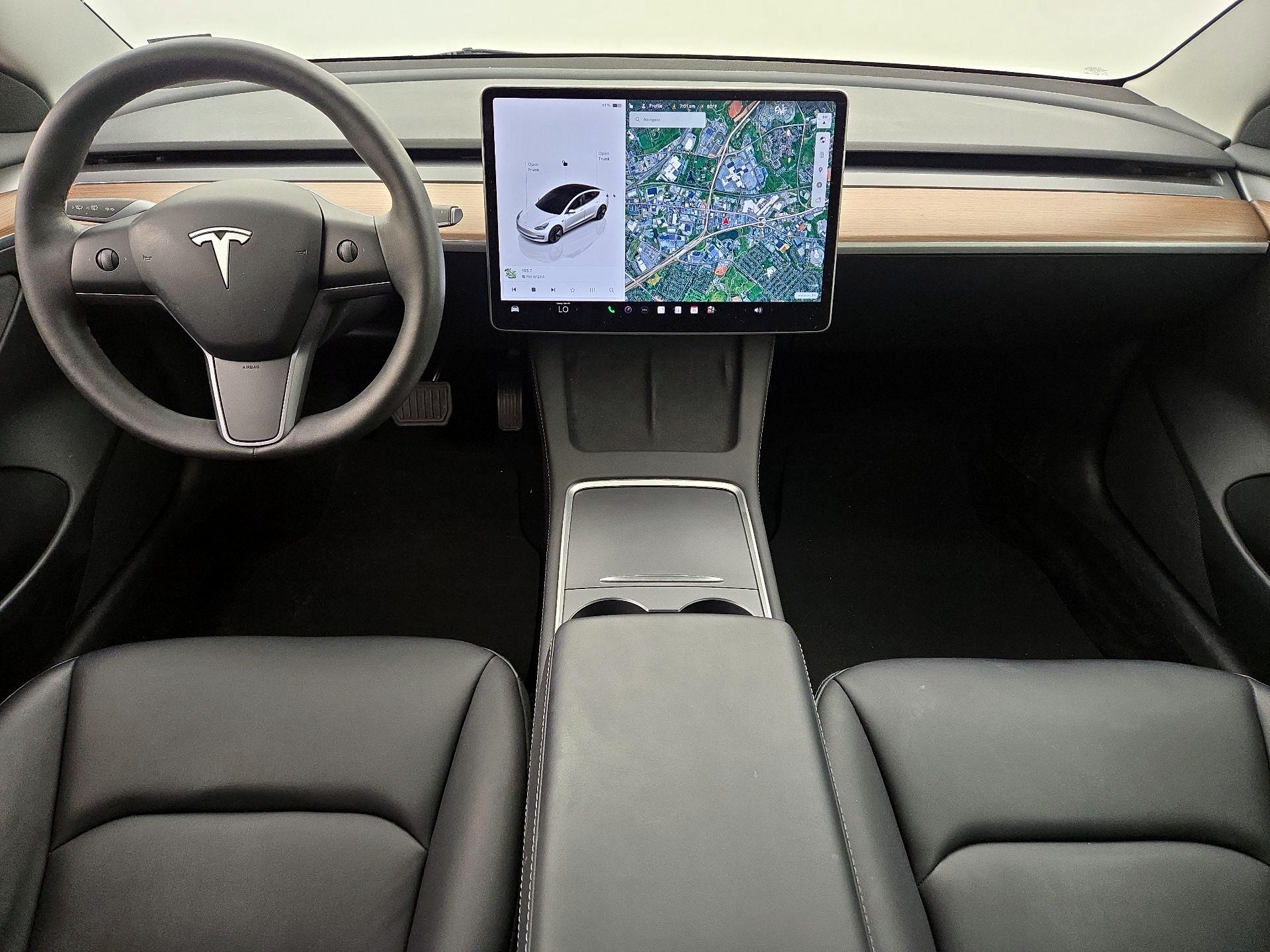 Thumbnail: 2023 Tesla Model 3 - 9