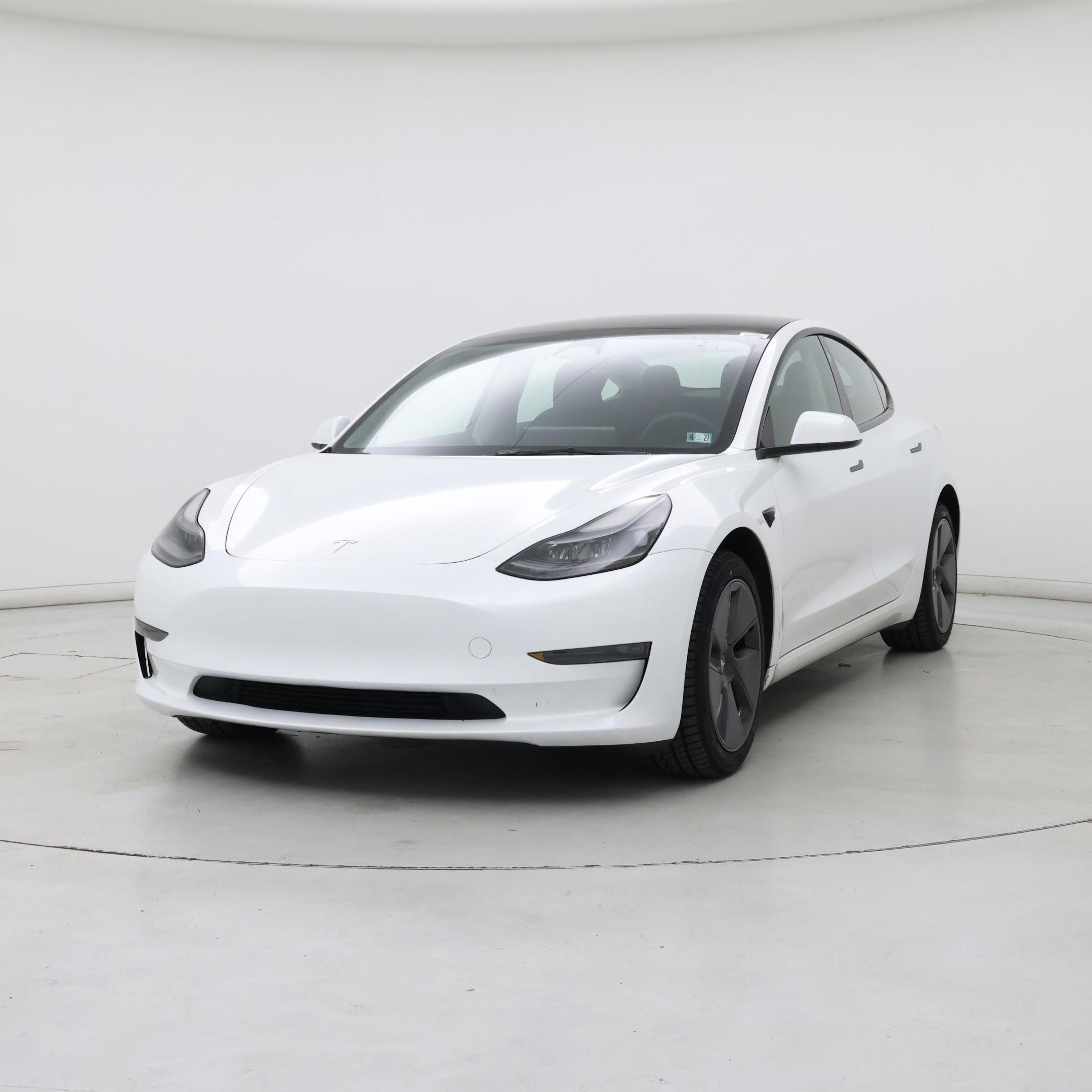 Thumbnail: 2023 Tesla Model 3 - 4
