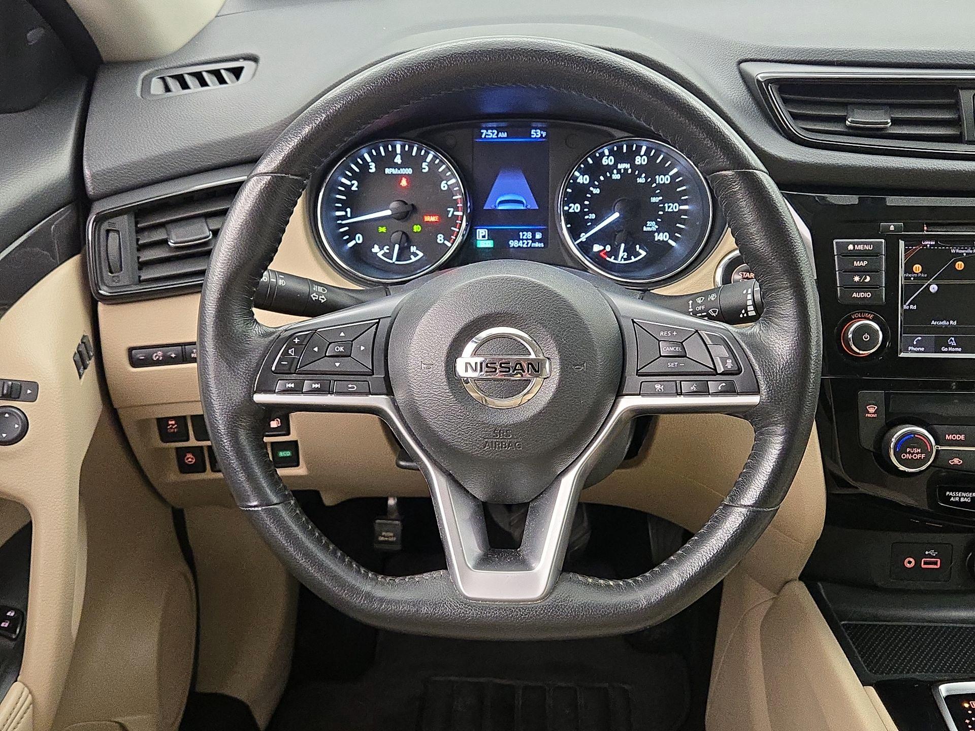 Thumbnail: 2018 Nissan Rogue - 10