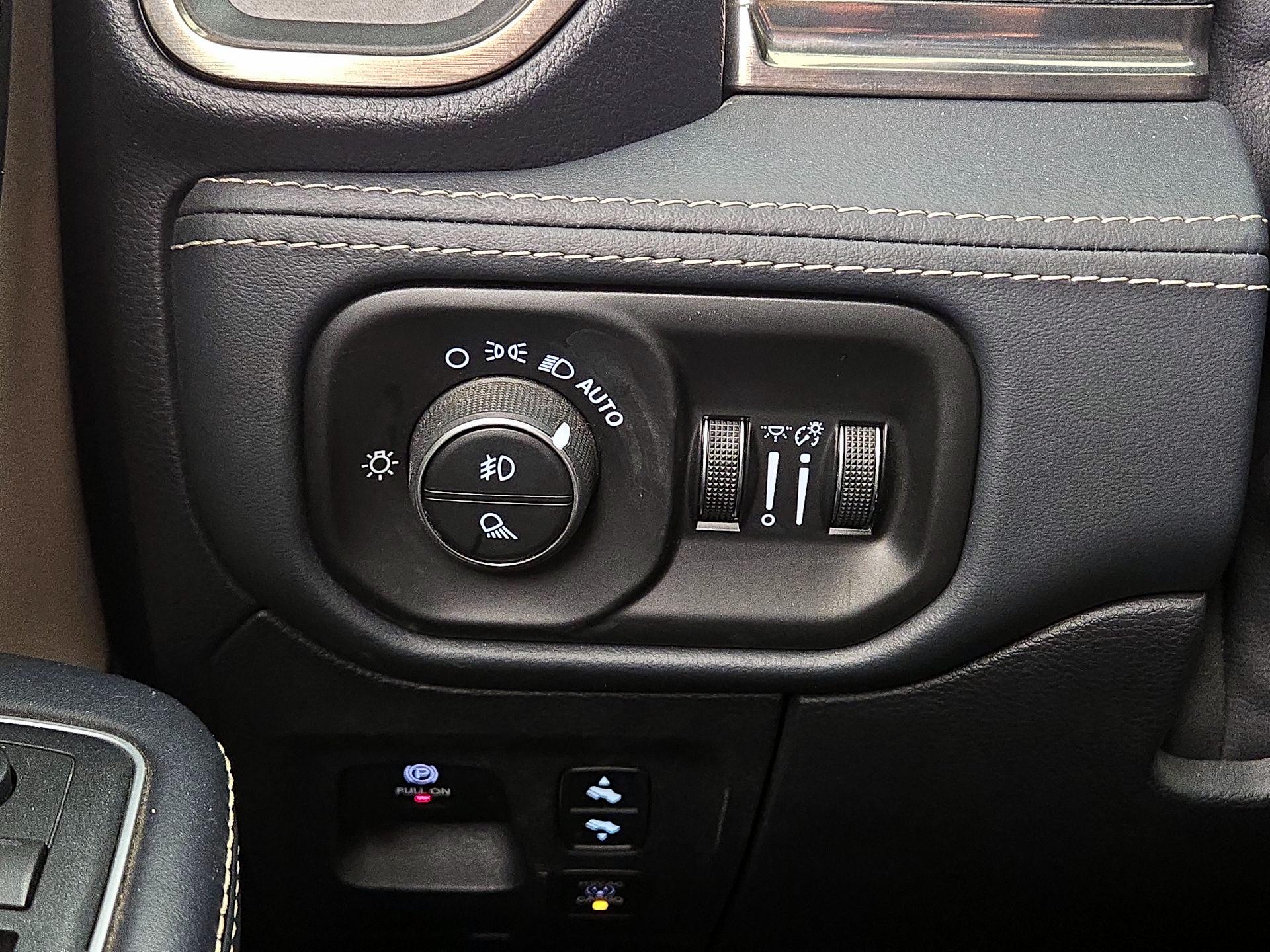 Thumbnail: 2020 RAM 1500 - 13