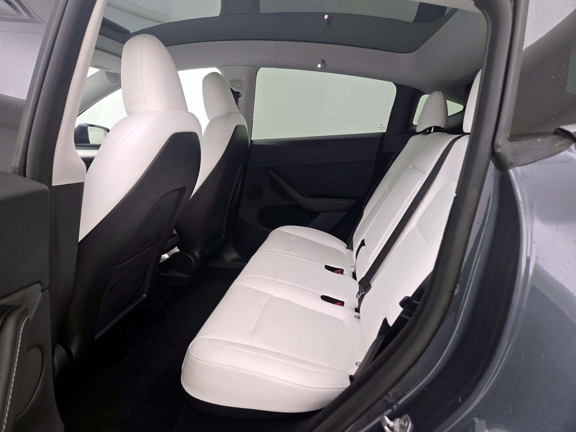 Thumbnail: 2023 Tesla Model Y - 19