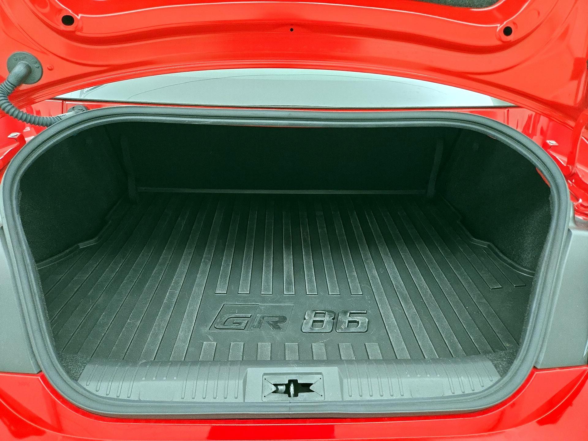 Thumbnail: 2023 Toyota GR86 - 20