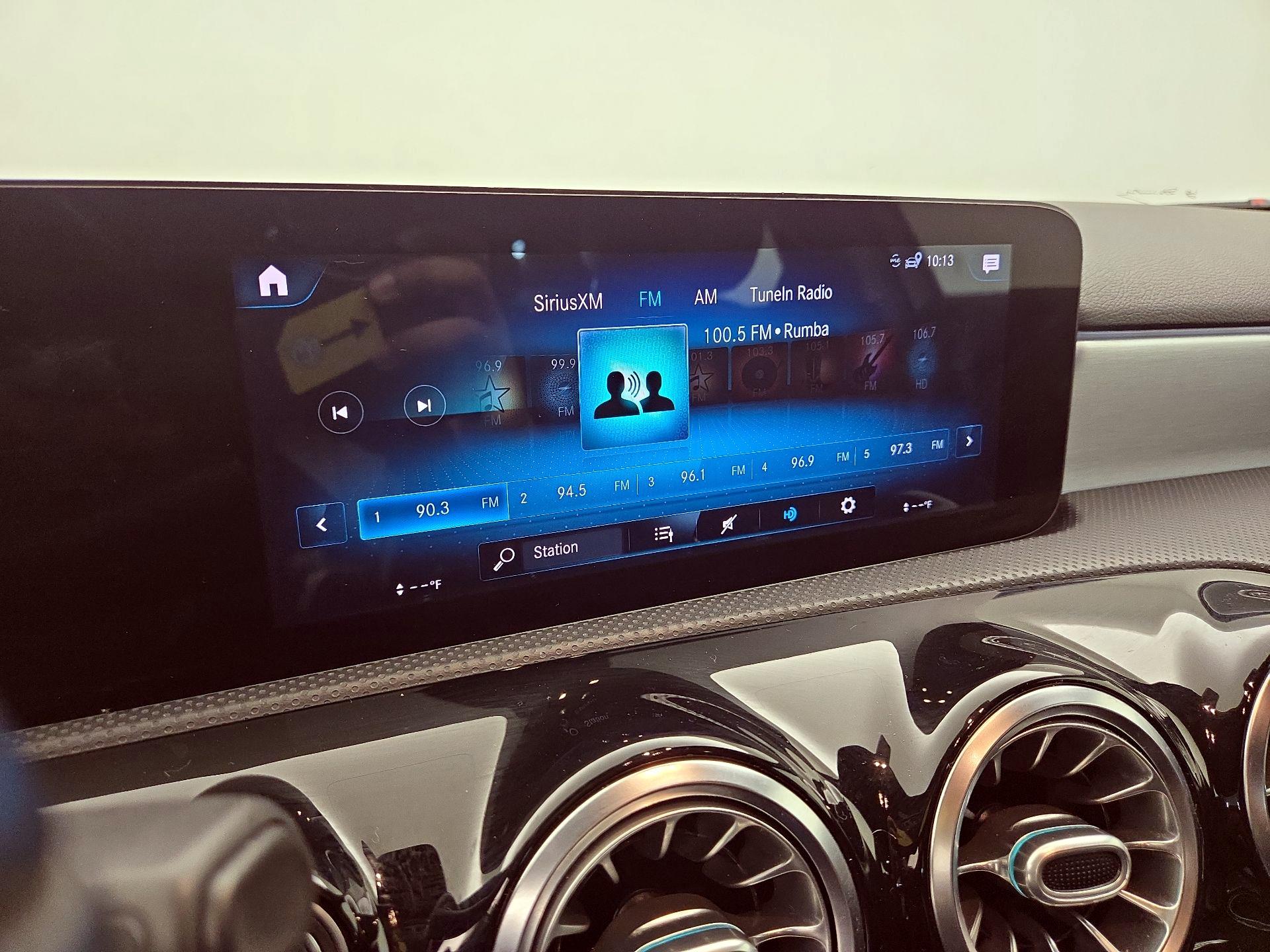 Thumbnail: 2021 Mercedes-Benz A-Class - 15