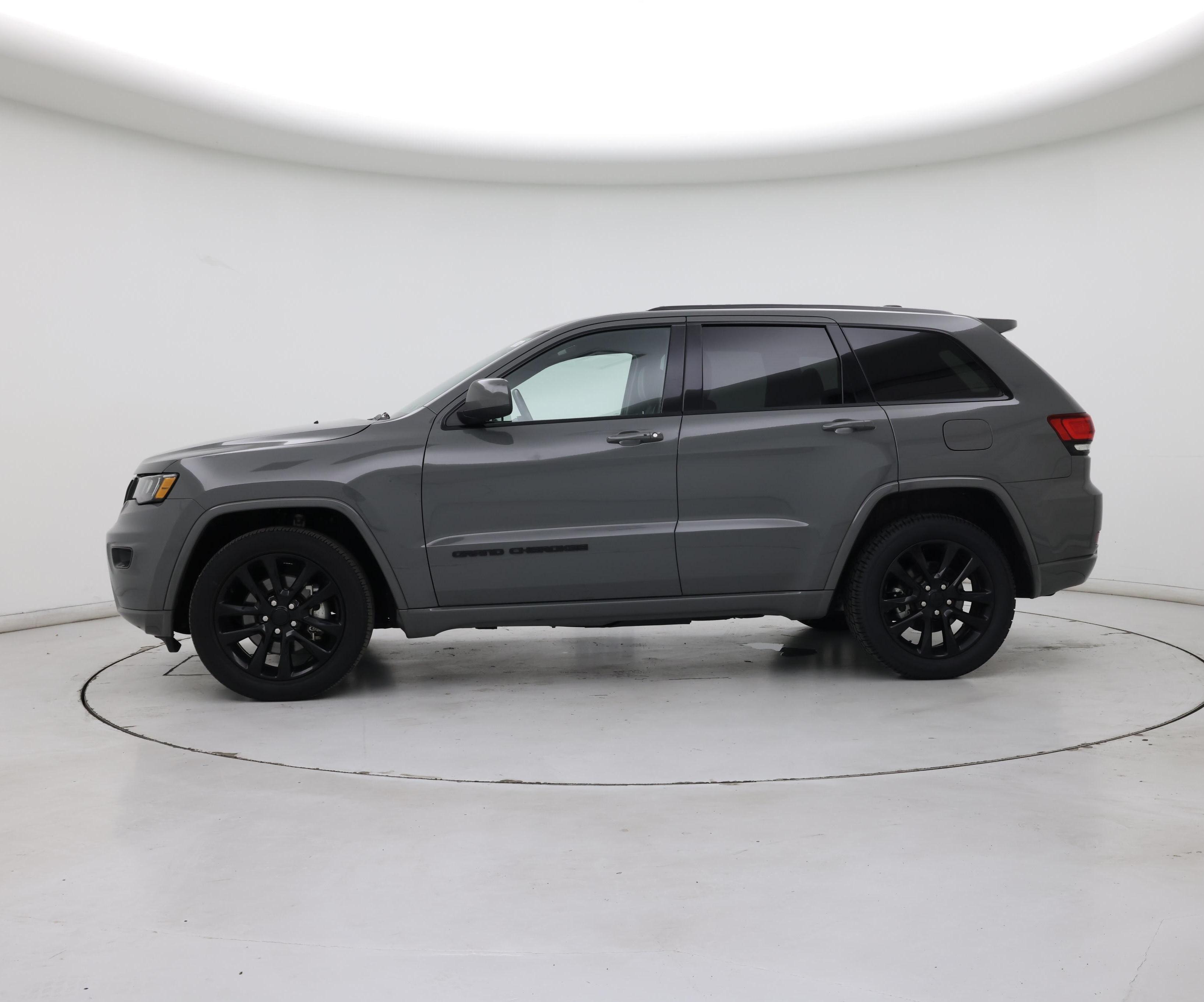 Thumbnail: 2021 Jeep Grand Cherokee - 3
