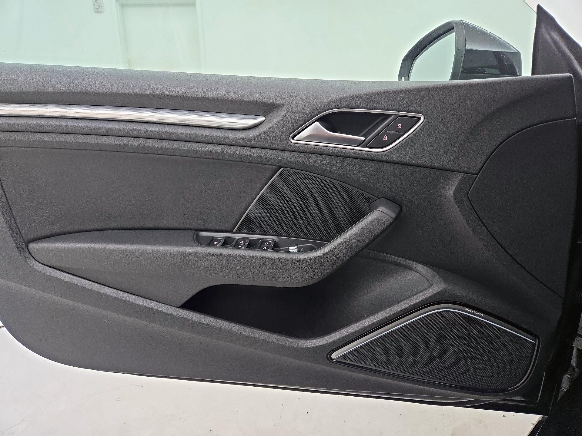 Thumbnail: 2016 Audi A3 - 12