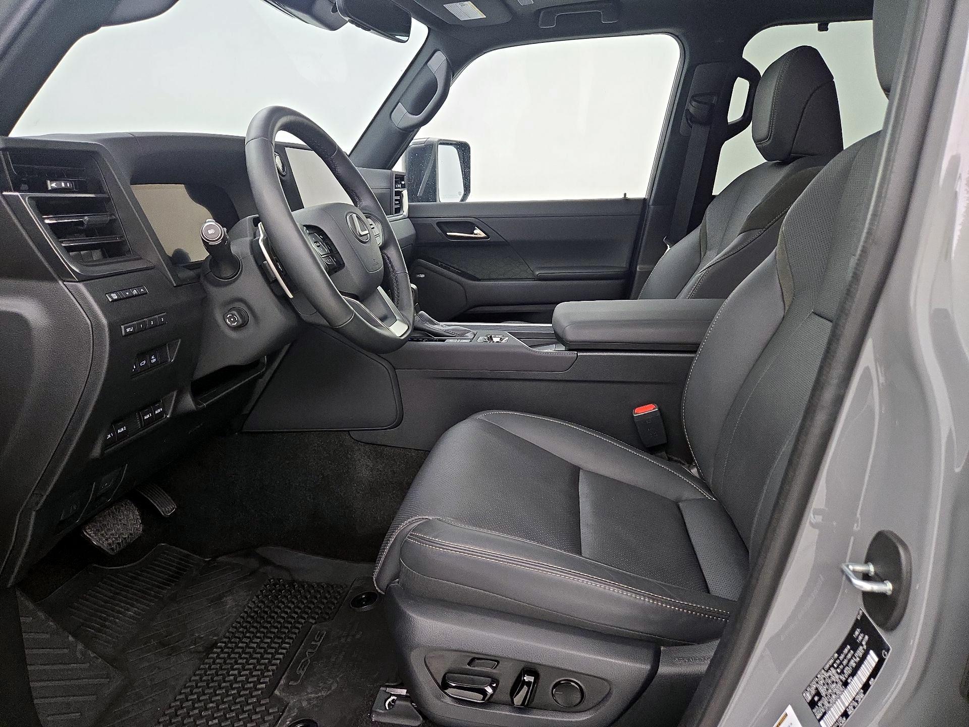 Thumbnail: 2025 Lexus GX - 11