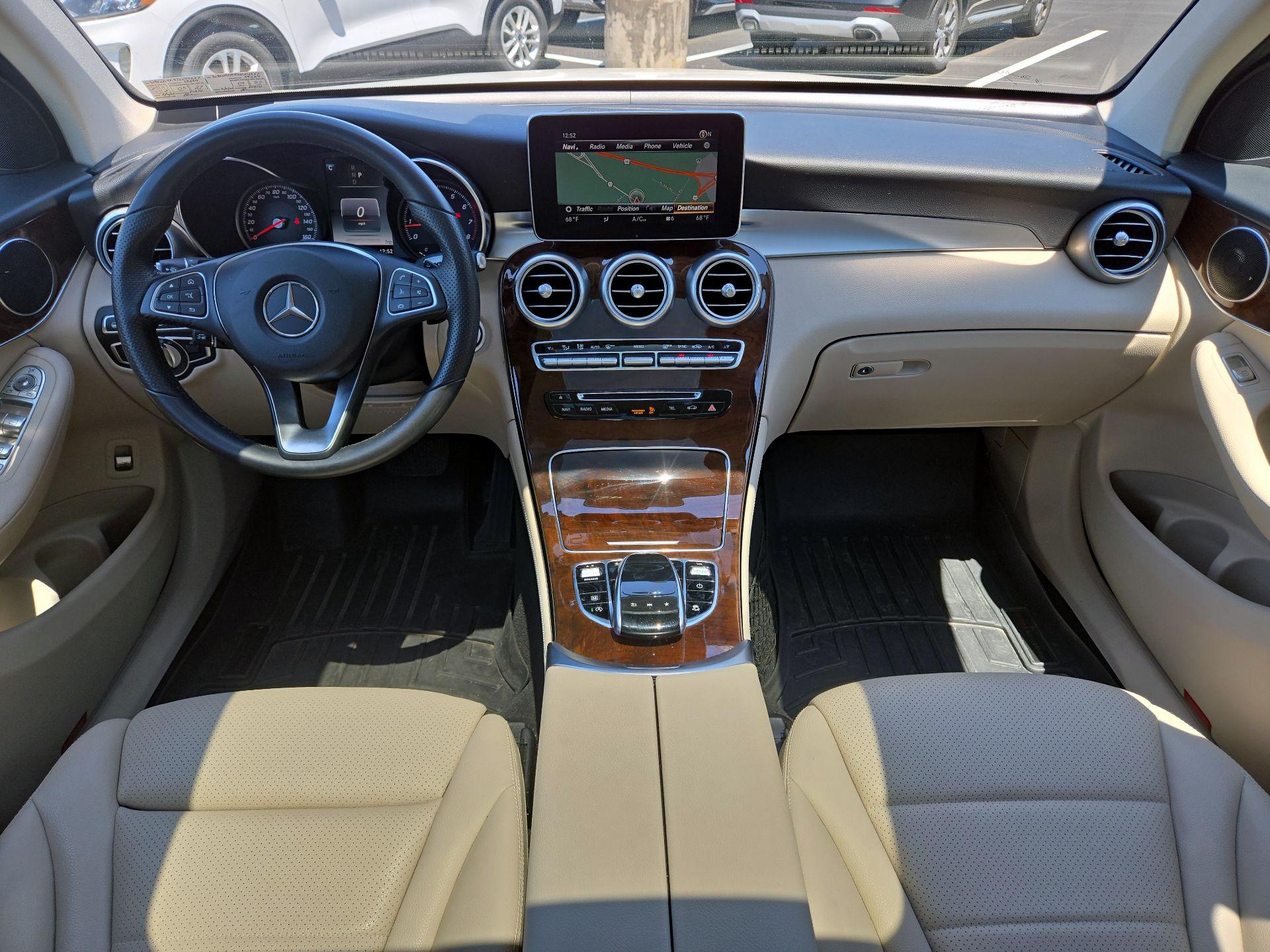 Thumbnail: 2018 Mercedes-Benz GLC - 8
