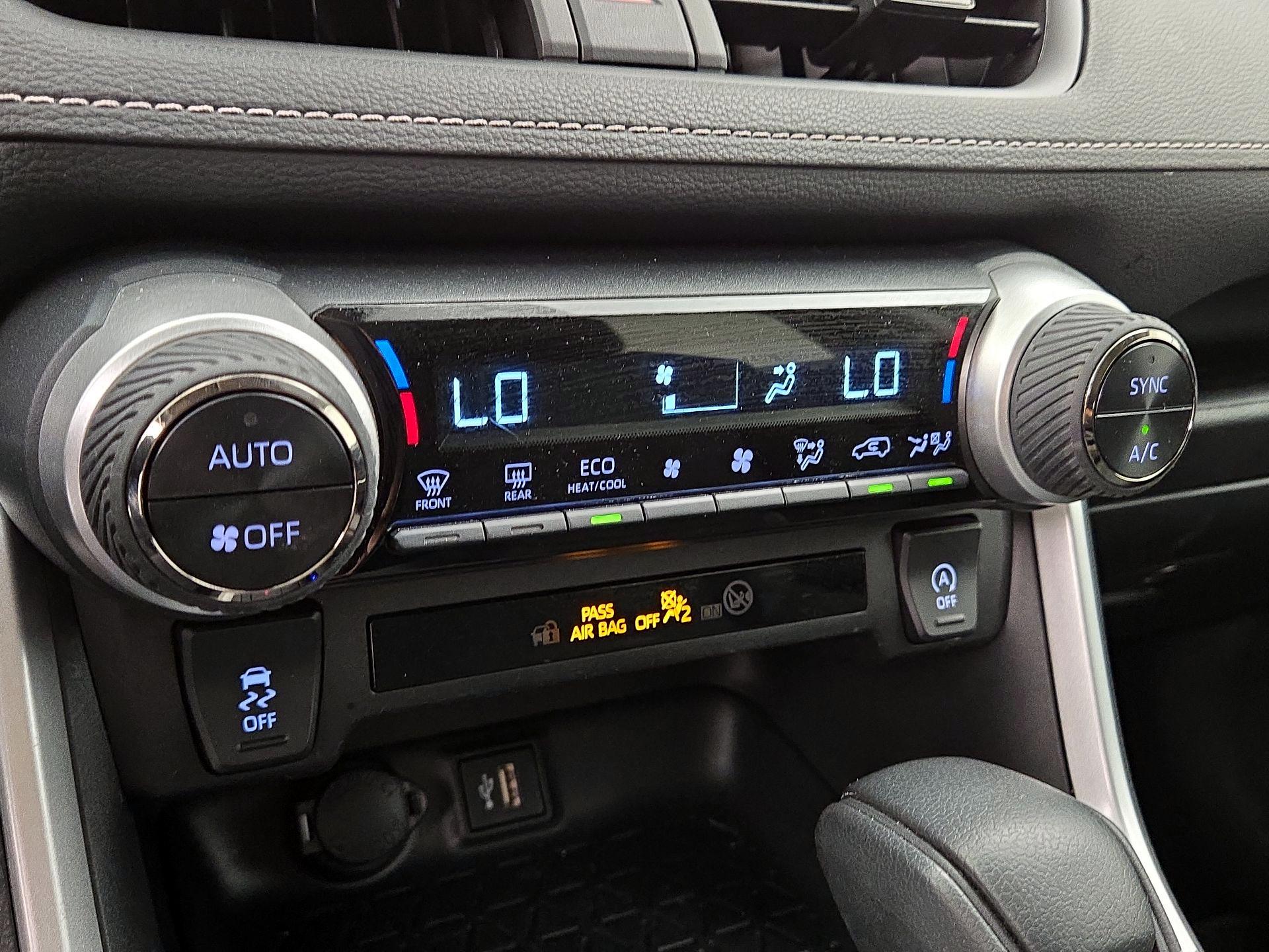 Thumbnail: 2024 Toyota RAV4 - 16