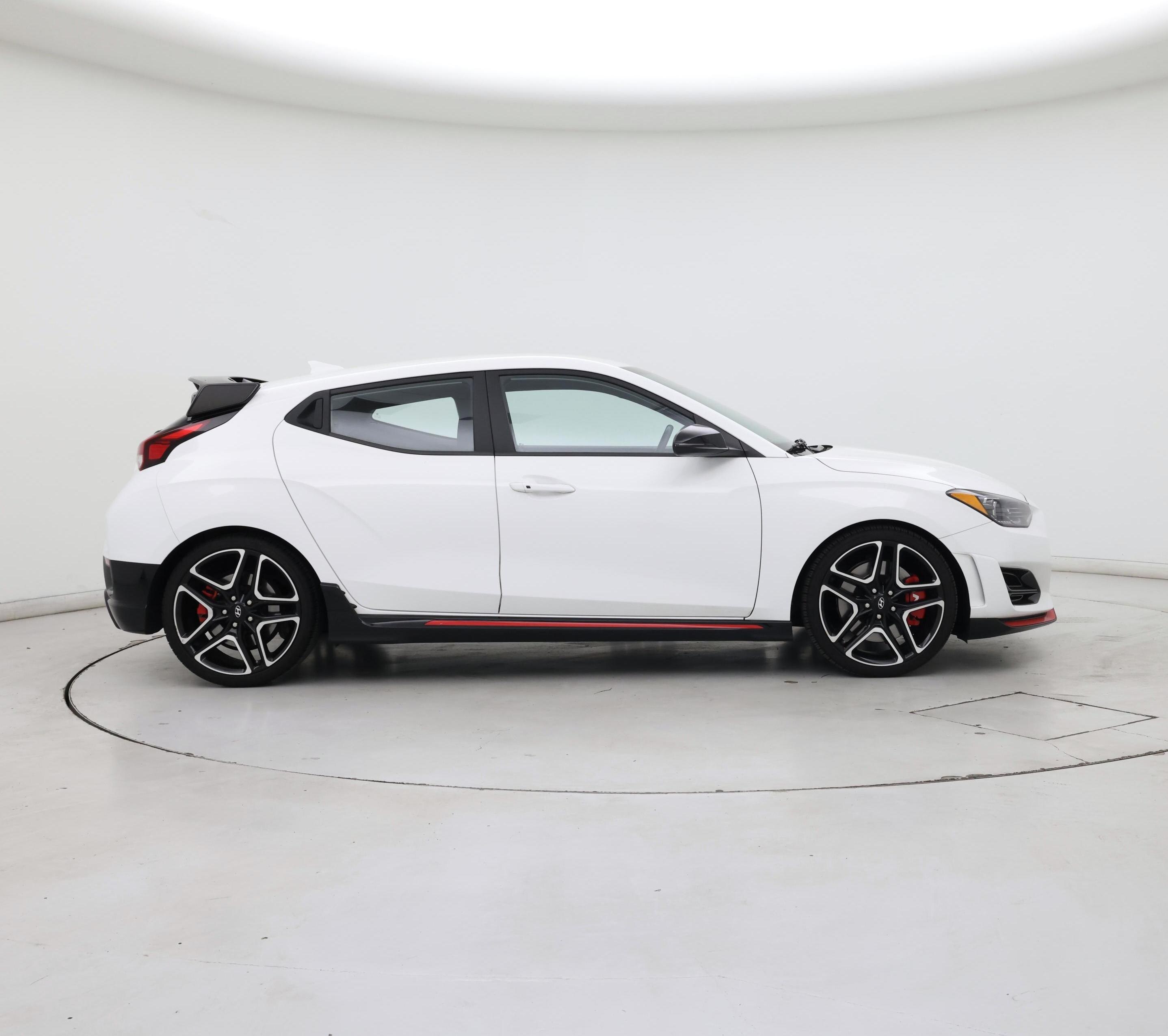 Thumbnail: 2022 Hyundai Veloster - 7